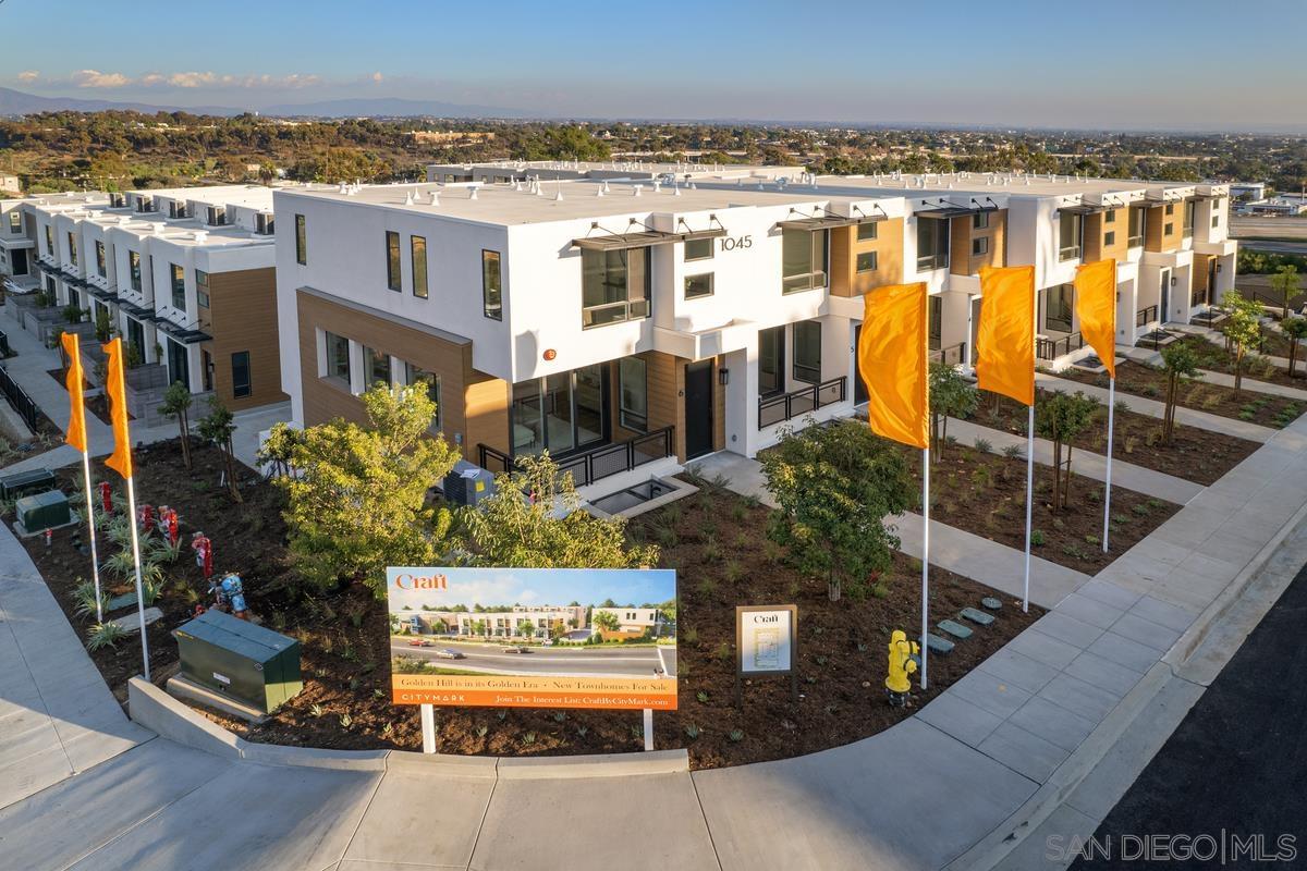 Detail Gallery Image 22 of 25 For 1045  32nd St  4, San Diego,  CA 92102 - 3 Beds | 3/1 Baths