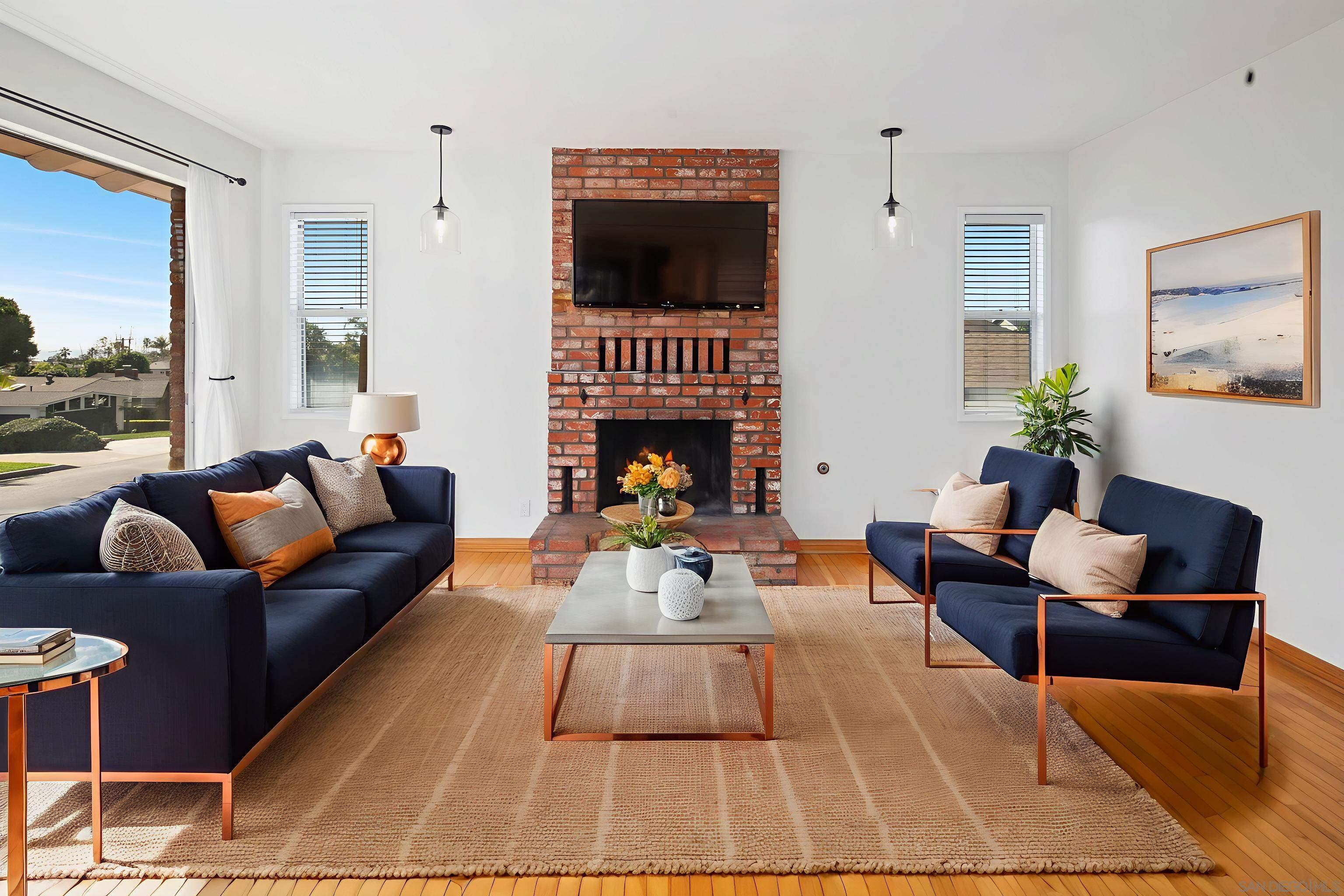 Front Image Thumbnail for SD250046098