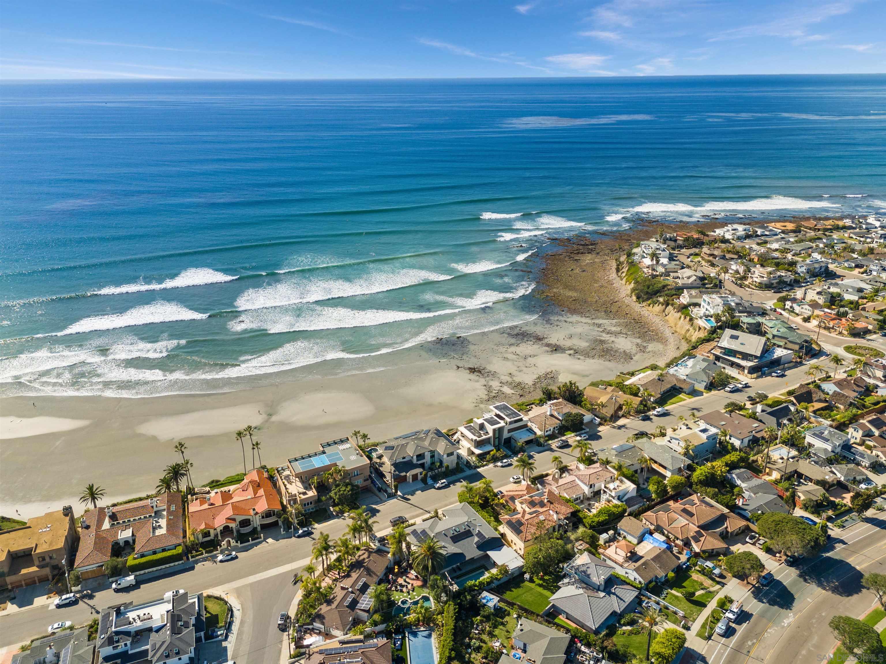 Detail Gallery Image 29 of 54 For 1166  Agate St, San Diego,  CA 92109 - 3 Beds | 2/1 Baths