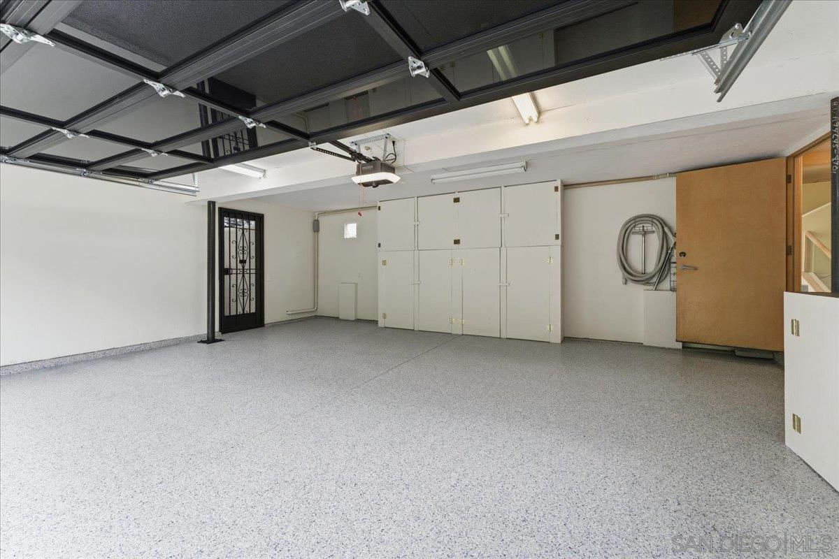 Detail Gallery Image 17 of 38 For 7030  Elfin Oaks Rd., Escondido,  CA 92029 - 4 Beds | 3/1 Baths