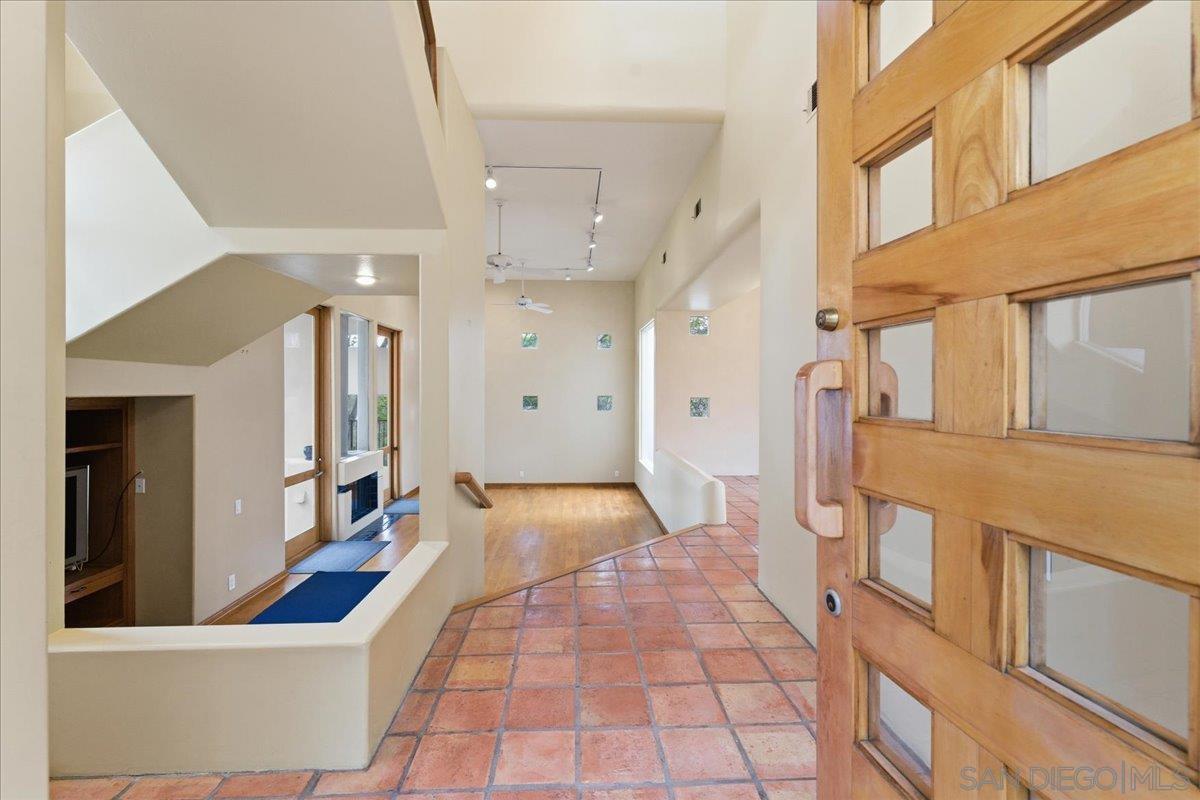 Detail Gallery Image 35 of 38 For 7030  Elfin Oaks Rd., Escondido,  CA 92029 - 4 Beds | 3/1 Baths