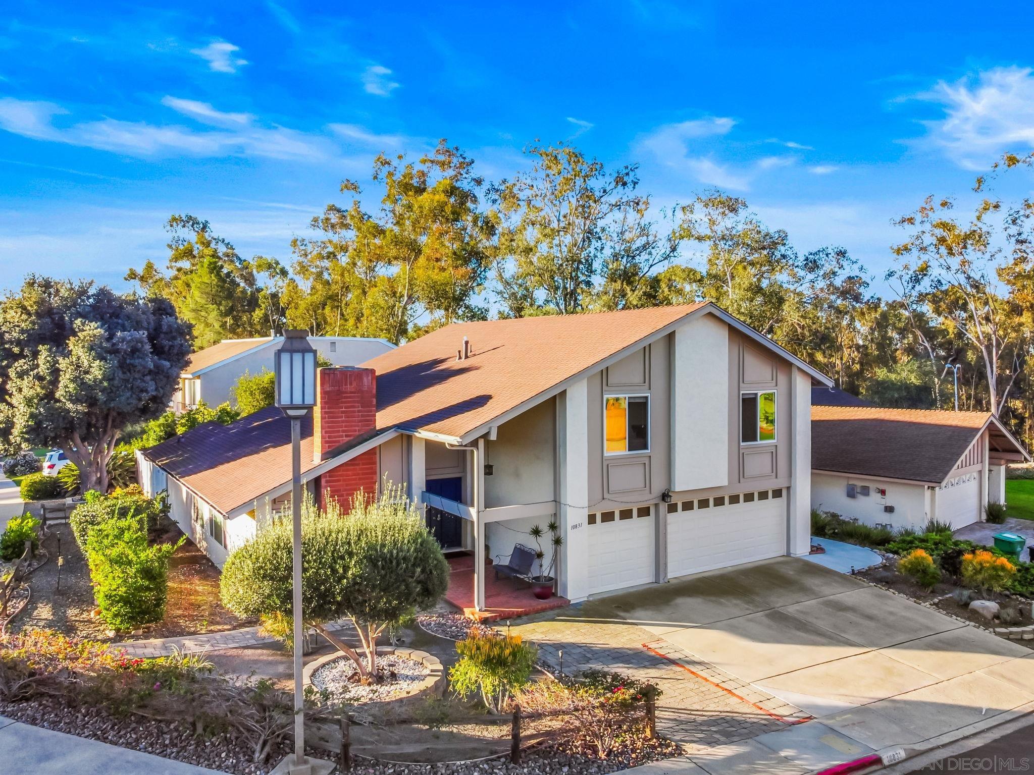 Detail Gallery Image 2 of 25 For 10831  Ironwood Rd, San Diego,  CA 92131 - 4 Beds | 3 Baths