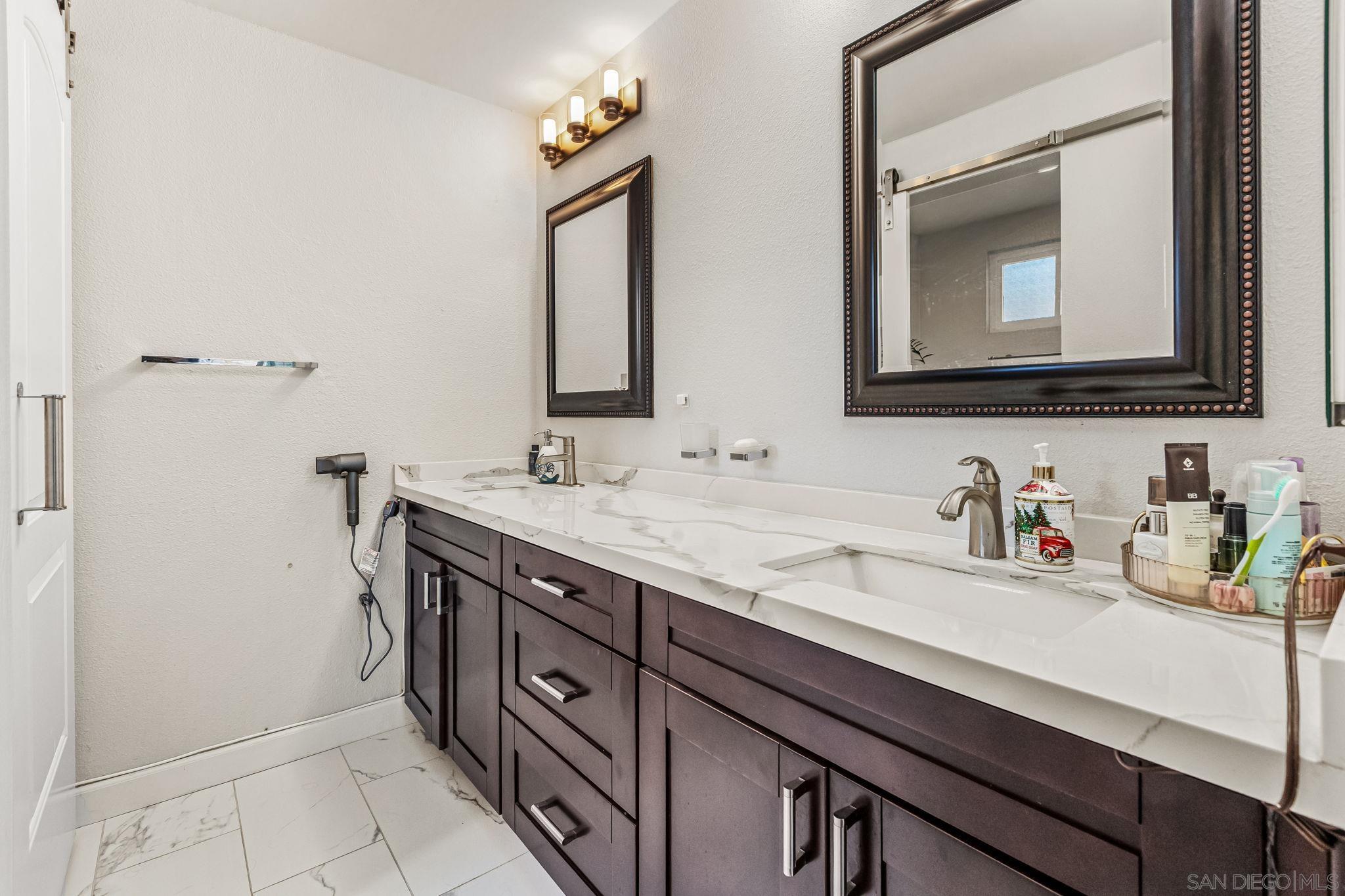 Detail Gallery Image 13 of 25 For 10831  Ironwood Rd, San Diego,  CA 92131 - 4 Beds | 3 Baths