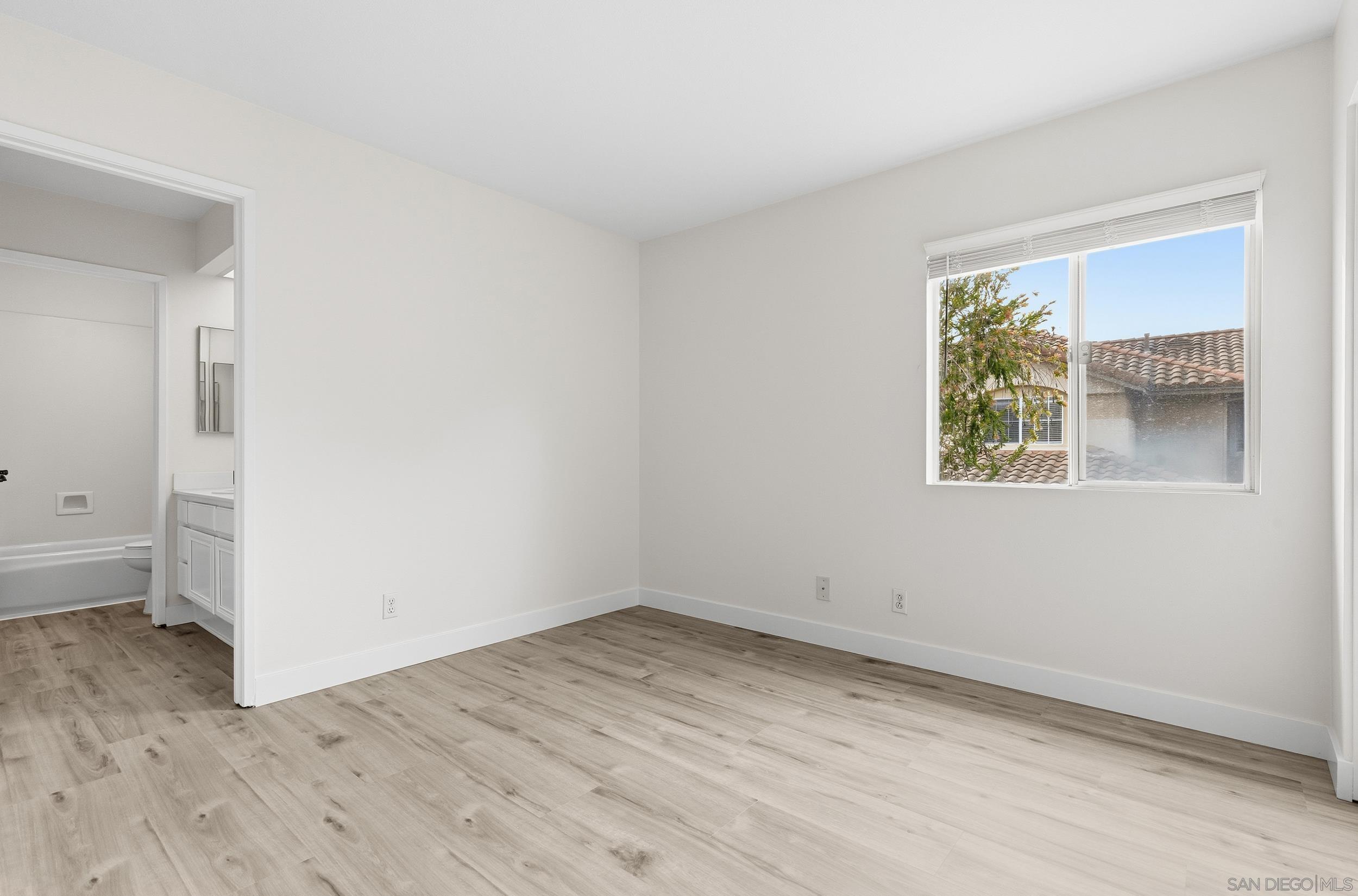 Detail Gallery Image 18 of 44 For 2235  Lago Ventana, Chula Vista,  CA 91914 - 4 Beds | 3 Baths