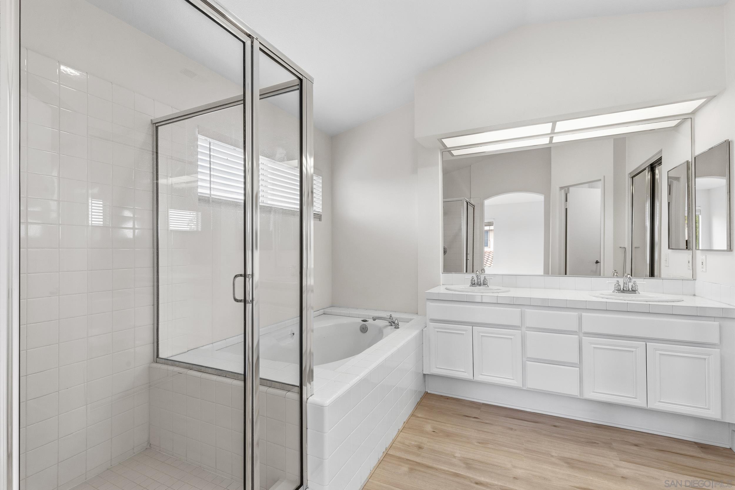 Detail Gallery Image 25 of 44 For 2235  Lago Ventana, Chula Vista,  CA 91914 - 4 Beds | 3 Baths