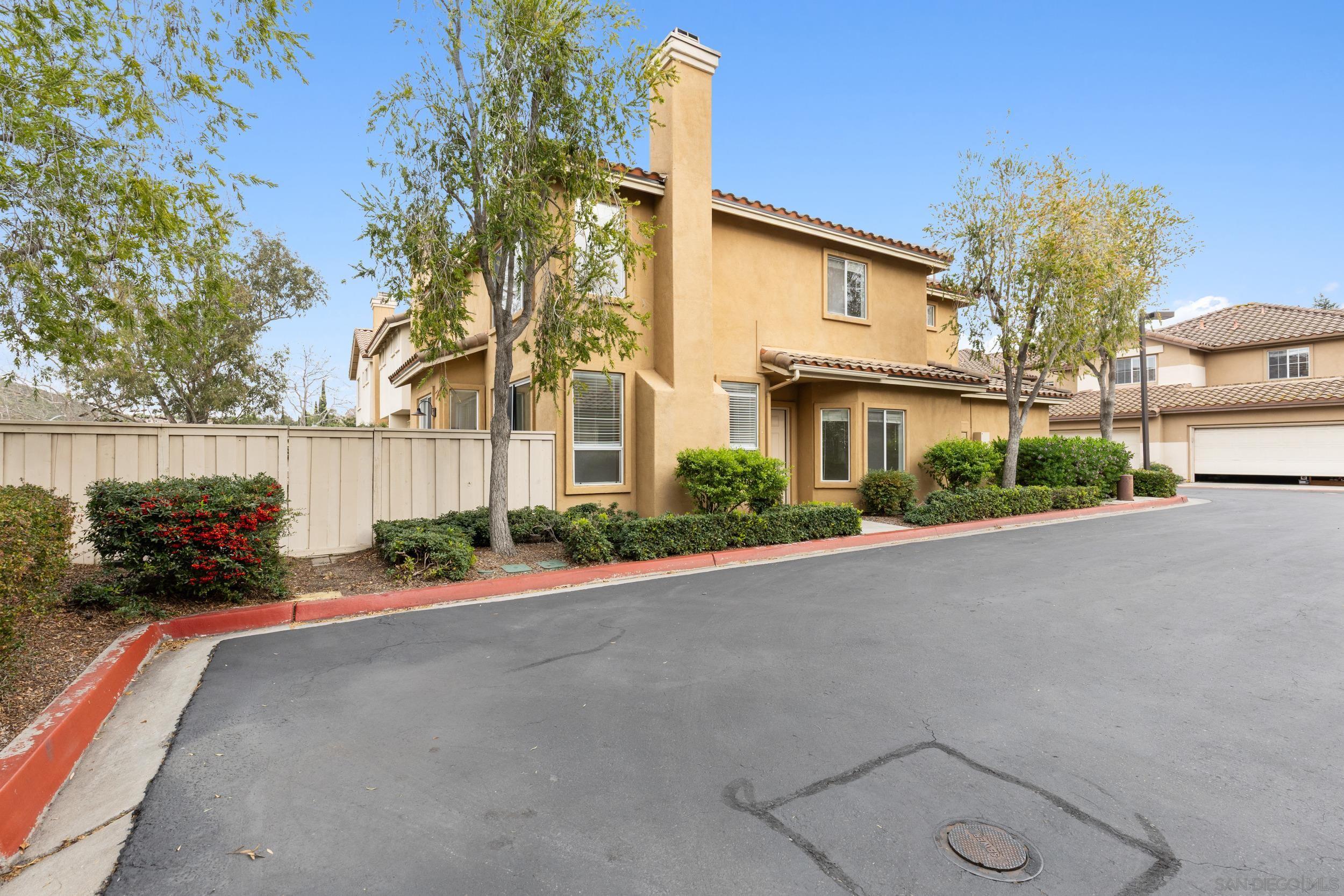 Detail Gallery Image 35 of 44 For 2235  Lago Ventana, Chula Vista,  CA 91914 - 4 Beds | 3 Baths