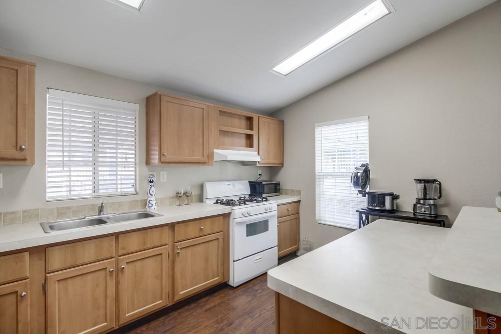Detail Gallery Image 10 of 31 For 3505  Alpine Blvd  #49,  Alpine,  CA 91901 - 2 Beds | 2 Baths