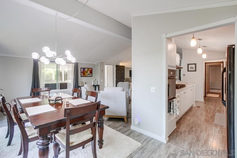 Detail Gallery Image 12 of 68 For 18218  Paradise Mountain Road  #75,  Valley Center,  CA 92082 - 2 Beds | 2 Baths