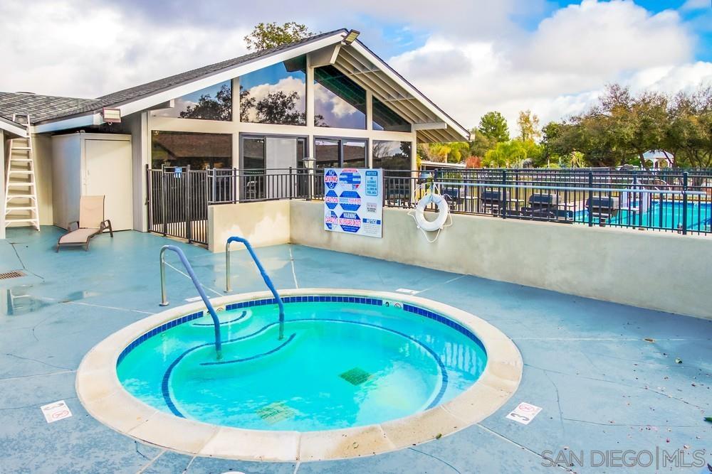 Detail Gallery Image 60 of 68 For 18218  Paradise Mountain Road  #75,  Valley Center,  CA 92082 - 2 Beds | 2 Baths