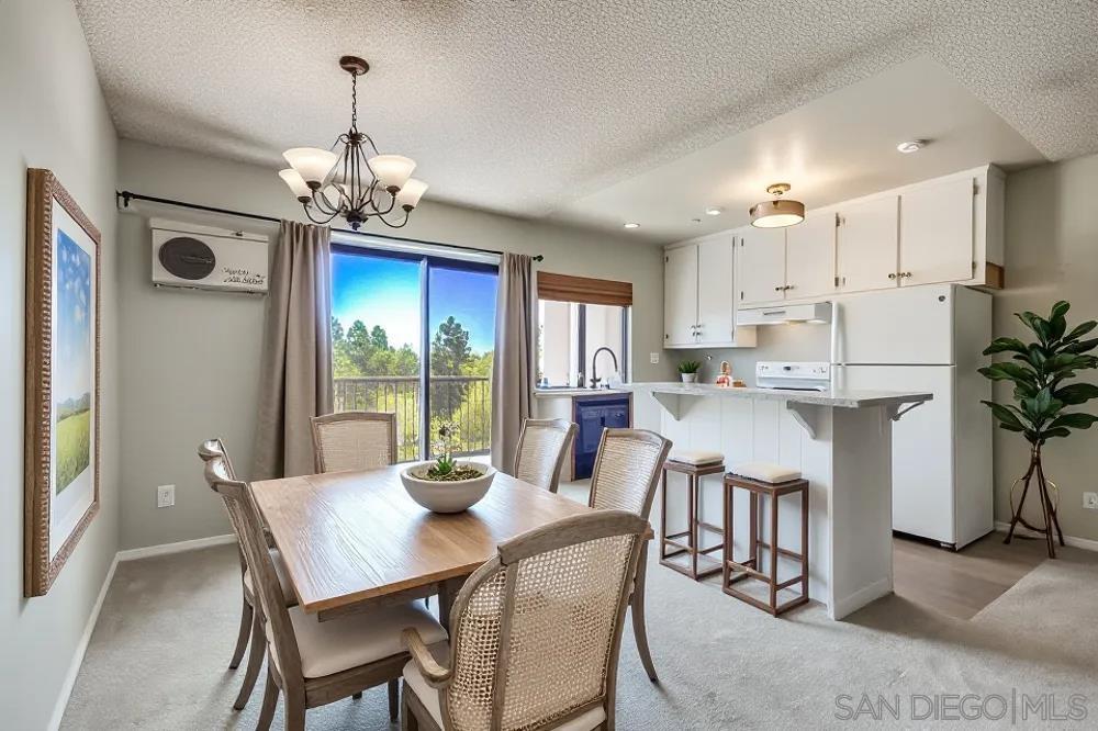 Detail Gallery Image 3 of 33 For 7838  Cowles Mountain Ct  #C32,  San Diego,  CA 92119 - 1 Beds | 1 Baths