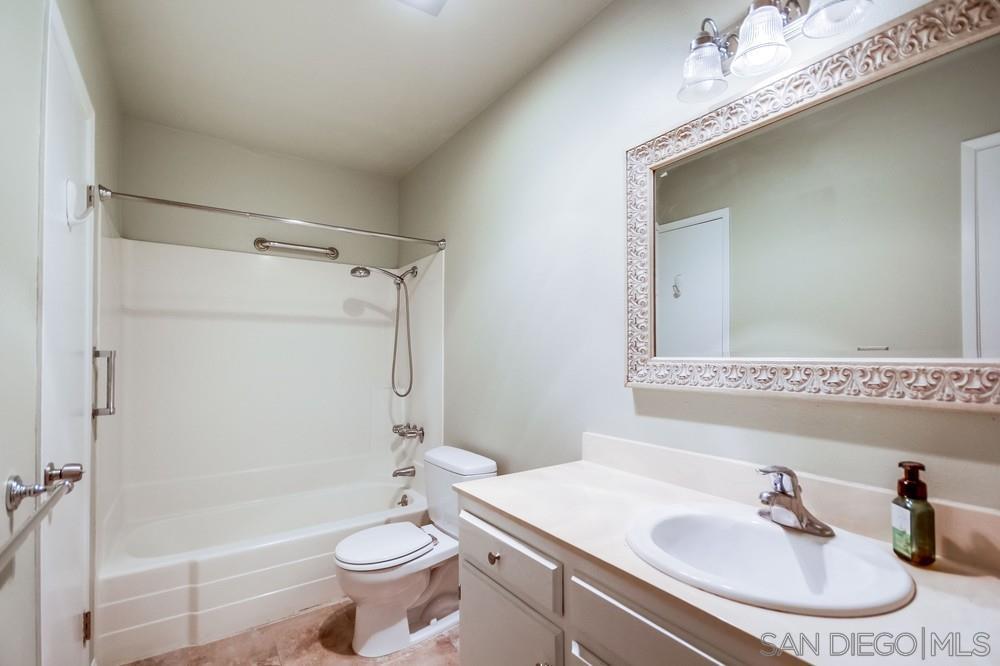 Detail Gallery Image 9 of 33 For 7838  Cowles Mountain Ct  #C32,  San Diego,  CA 92119 - 1 Beds | 1 Baths
