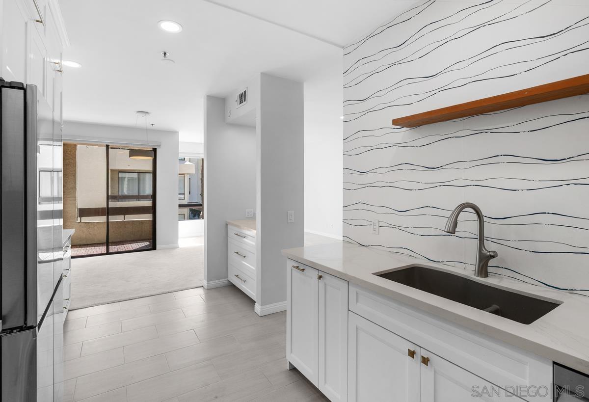 Detail Gallery Image 34 of 44 For 5845  Friars Rd  #1201,  San Diego,  CA 92110 - 3 Beds | 2 Baths