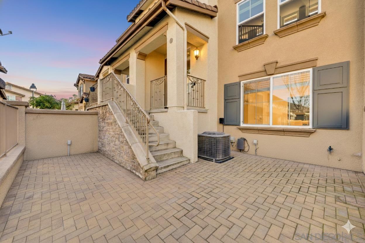 Detail Gallery Image 2 of 61 For 10413  Shelborne St  #45,  San Diego,  CA 92127 - 3 Beds | 2/1 Baths