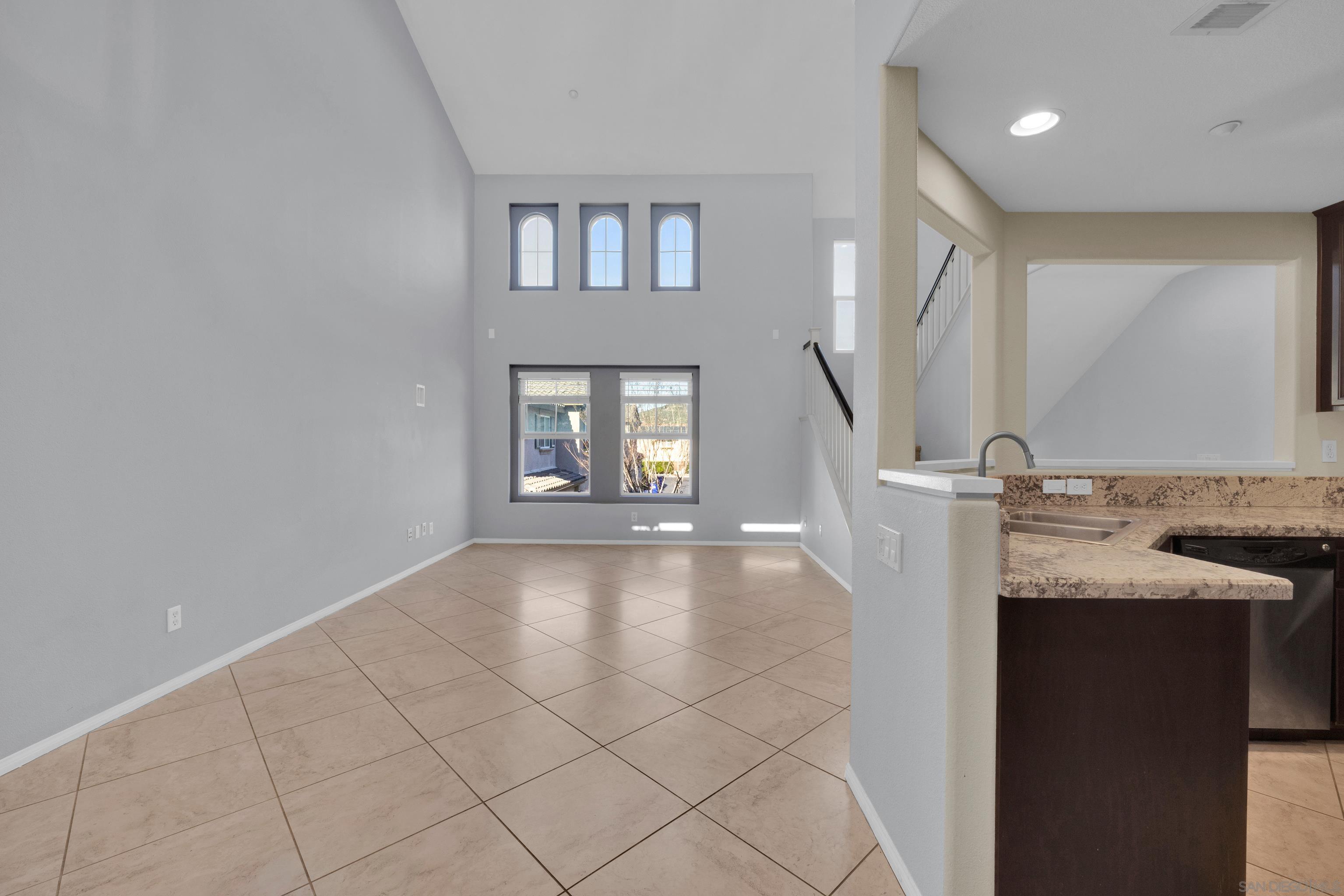 Detail Gallery Image 23 of 61 For 10413  Shelborne St  #45,  San Diego,  CA 92127 - 3 Beds | 2/1 Baths