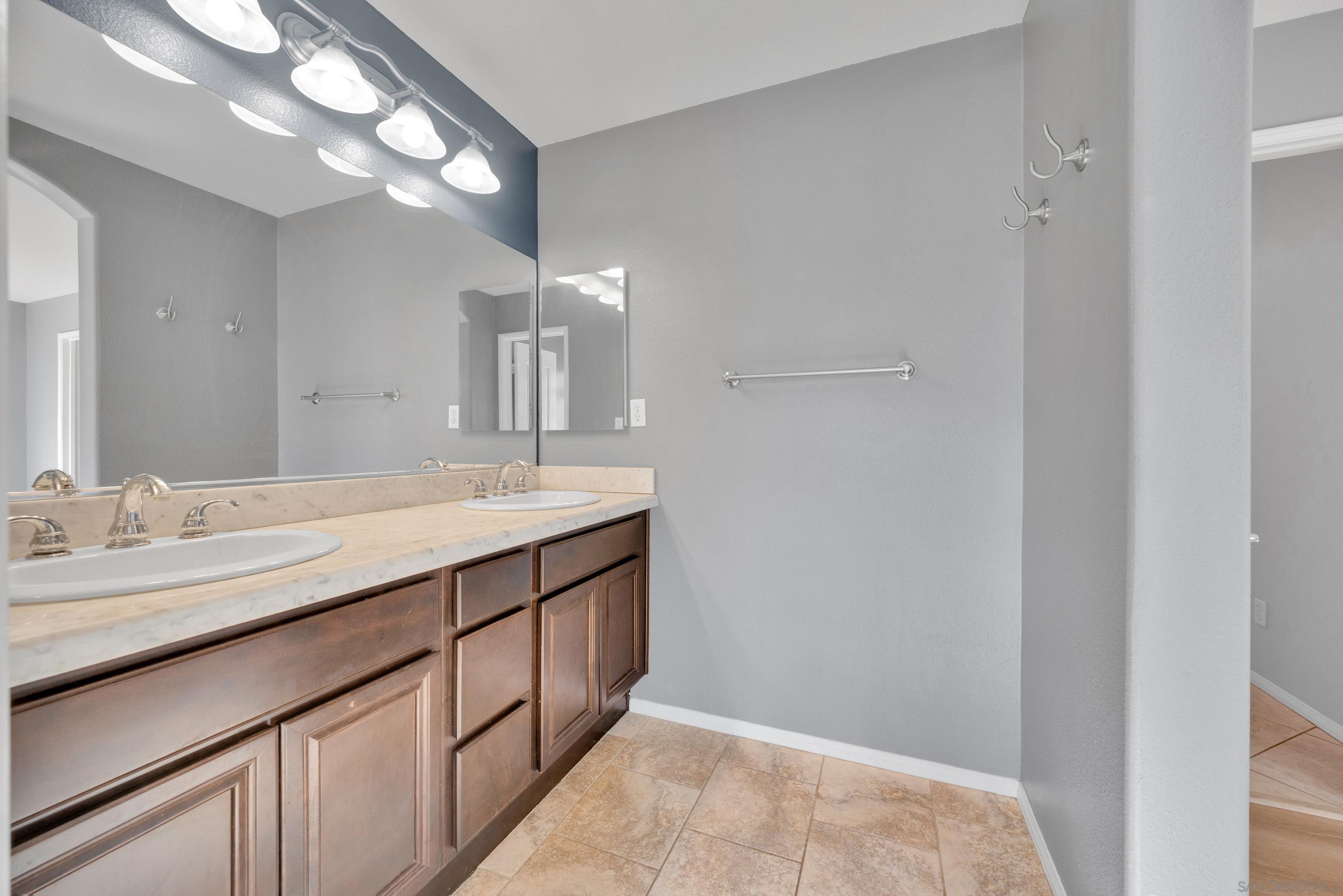 Detail Gallery Image 31 of 61 For 10413  Shelborne St  #45,  San Diego,  CA 92127 - 3 Beds | 2/1 Baths