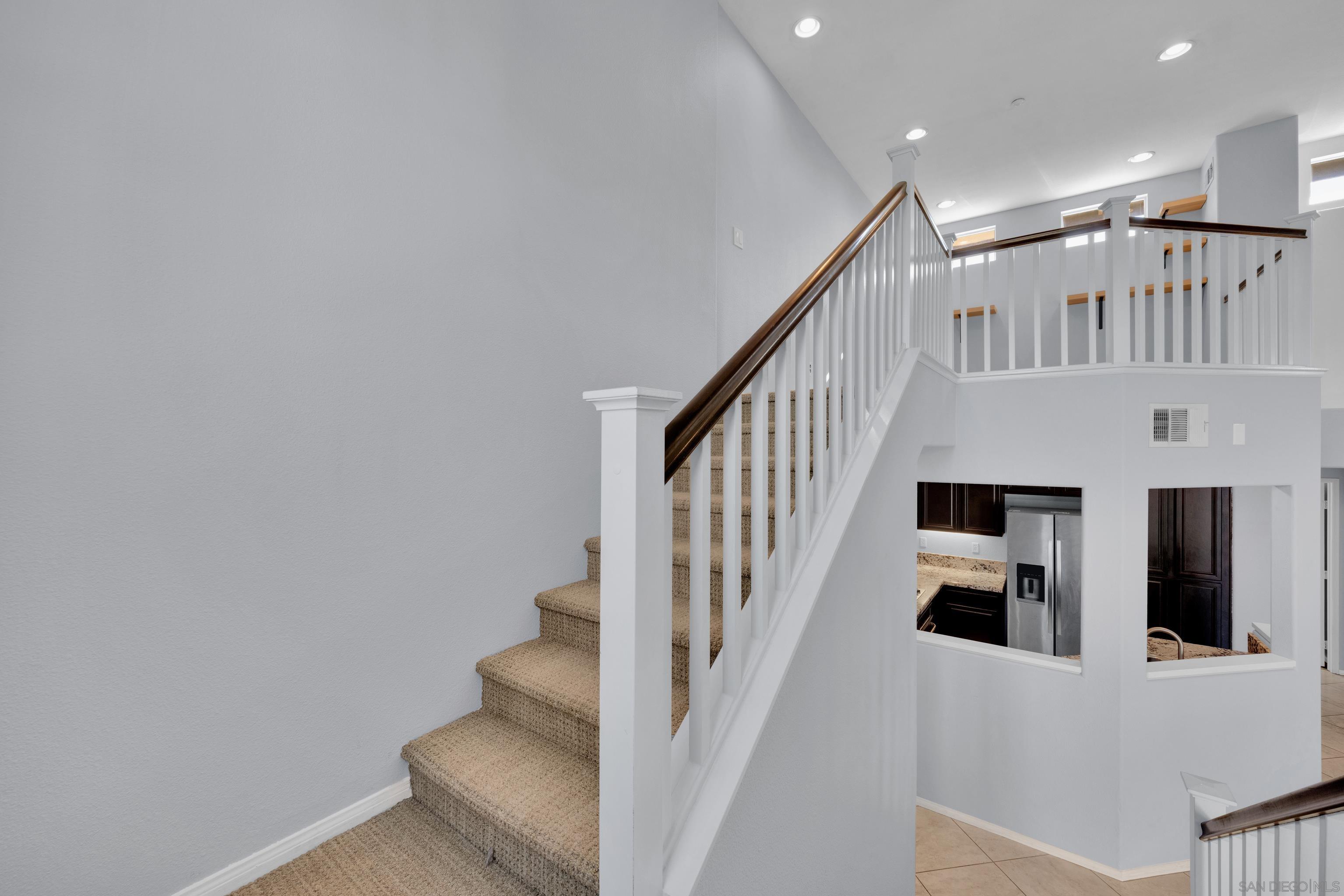 Detail Gallery Image 36 of 61 For 10413  Shelborne St  #45,  San Diego,  CA 92127 - 3 Beds | 2/1 Baths