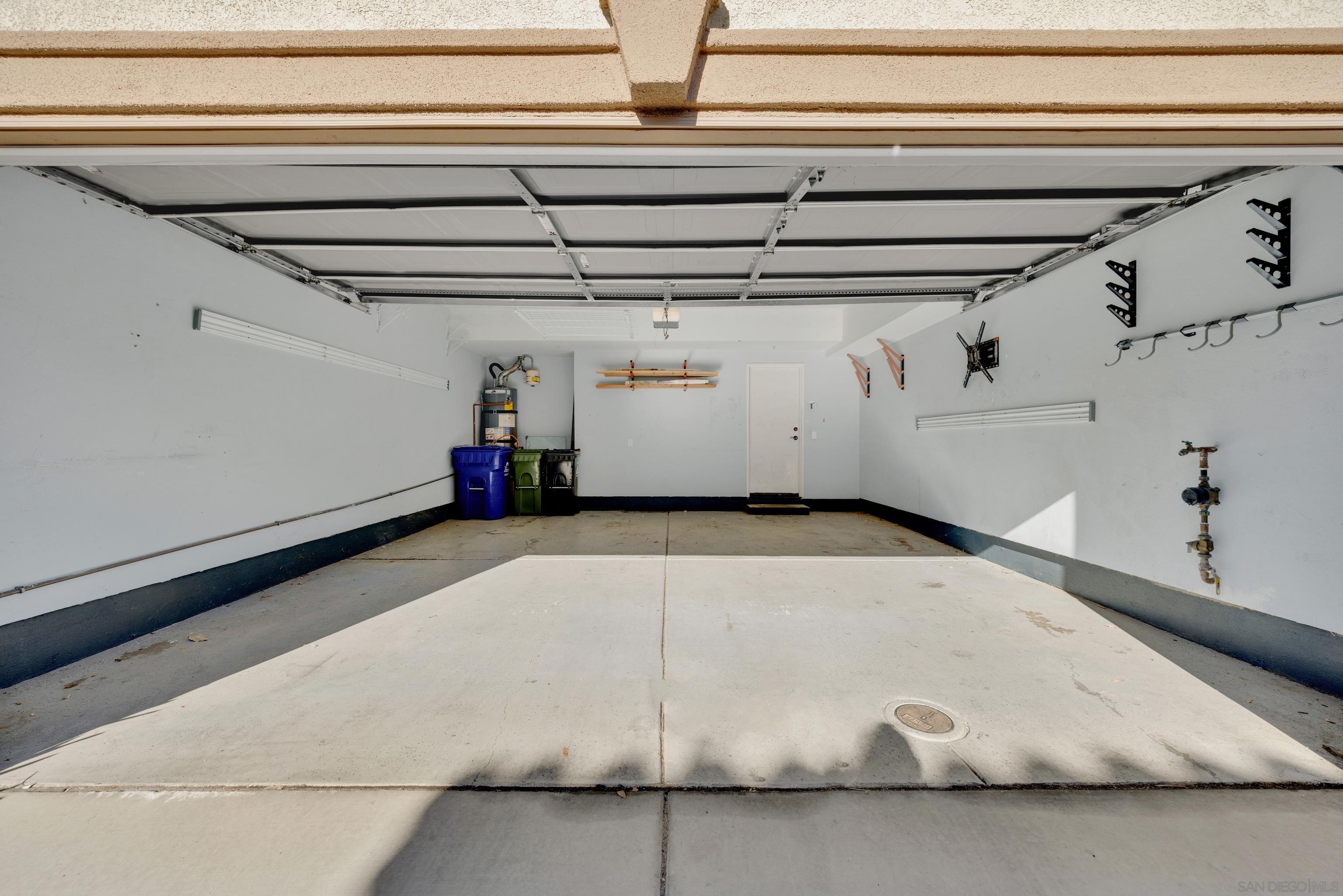 Detail Gallery Image 43 of 61 For 10413  Shelborne St  #45,  San Diego,  CA 92127 - 3 Beds | 2/1 Baths