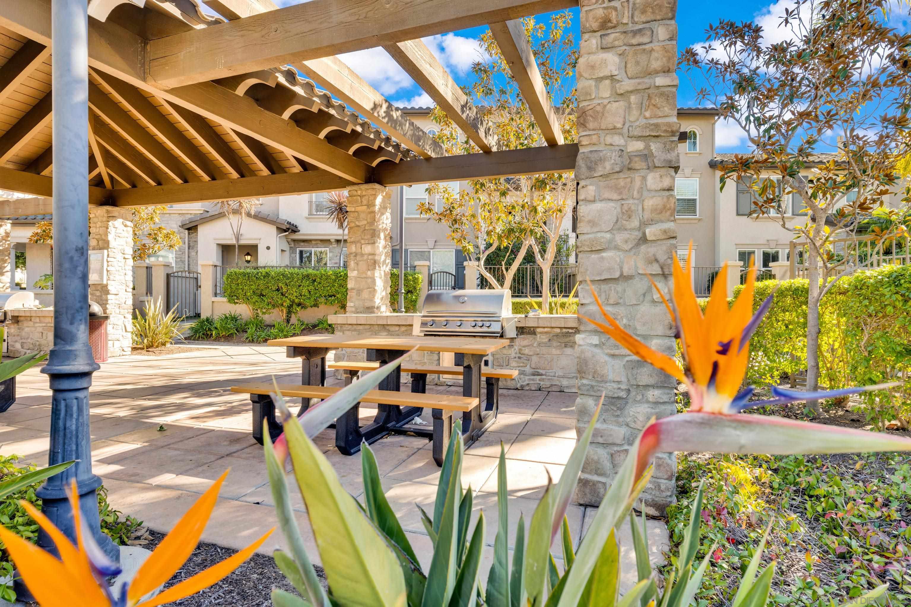 Detail Gallery Image 51 of 61 For 10413  Shelborne St  #45,  San Diego,  CA 92127 - 3 Beds | 2/1 Baths