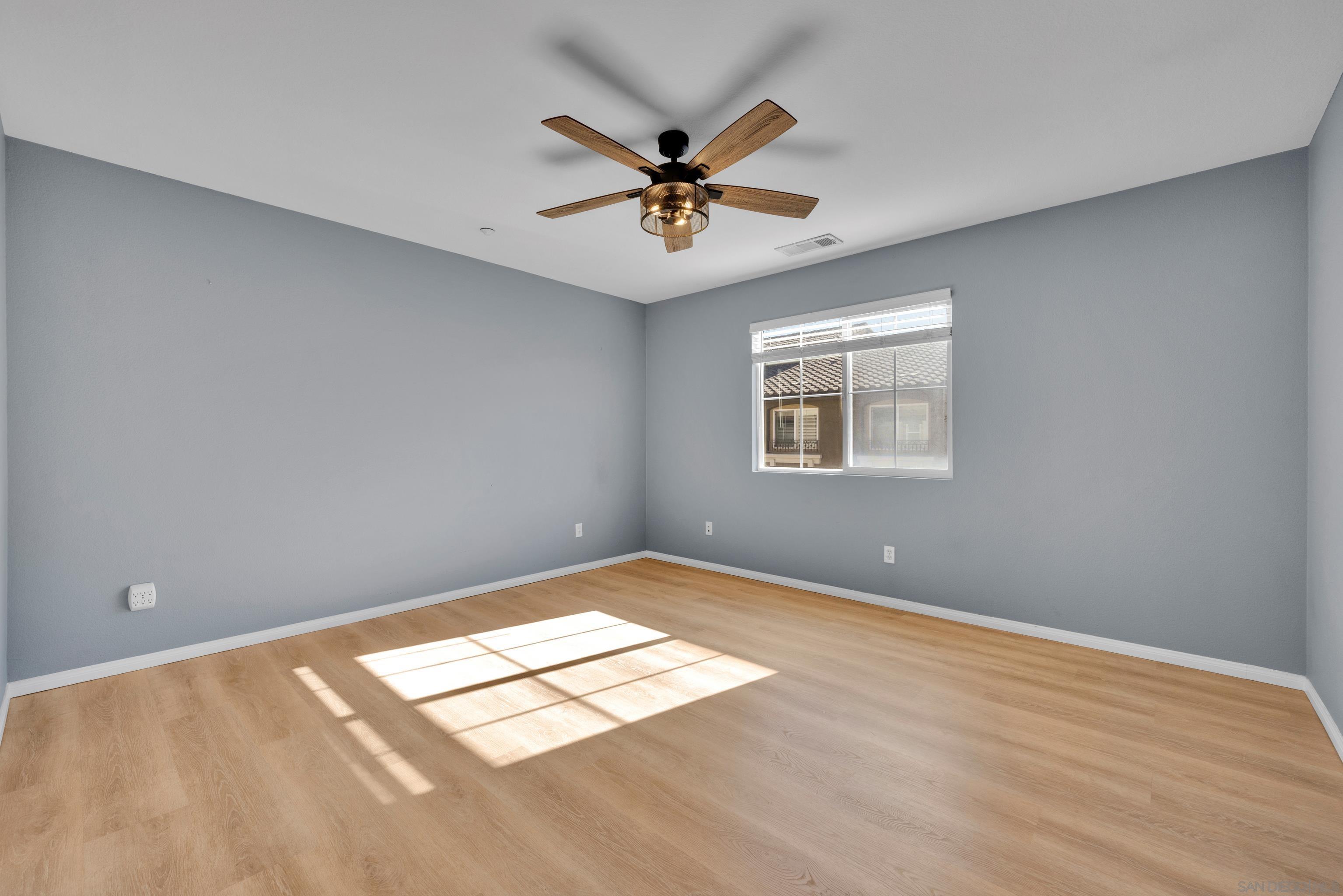 Detail Gallery Image 8 of 61 For 10413  Shelborne St  #45,  San Diego,  CA 92127 - 3 Beds | 2/1 Baths