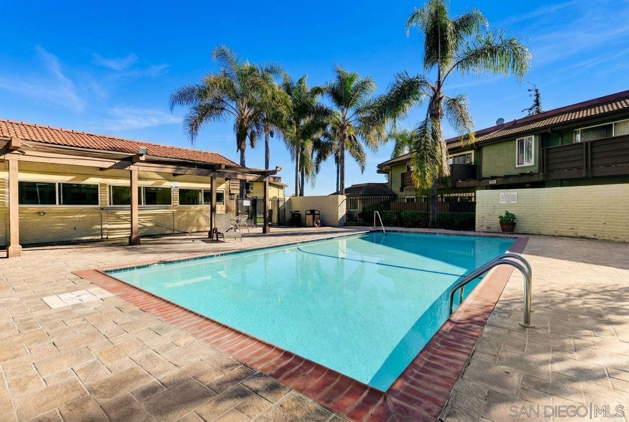 Detail Gallery Image 25 of 25 For 615  Fredricks Ave  #122,  Oceanside,  CA 92058 - 3 Beds | 1/1 Baths