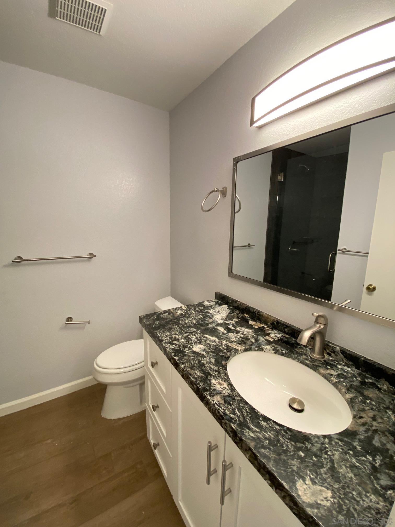 Detail Gallery Image 14 of 21 For 8834  Tamberly Ln  D, Santee,  CA 92071 - 2 Beds | 2 Baths