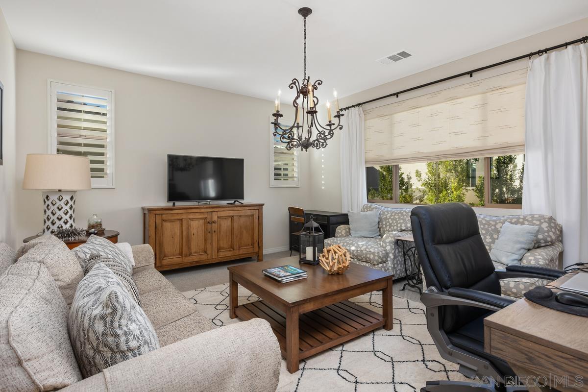 Detail Gallery Image 26 of 55 For 230 Reserve  Court, San Marcos,  CA 92078 - 5 Beds | 3 Baths