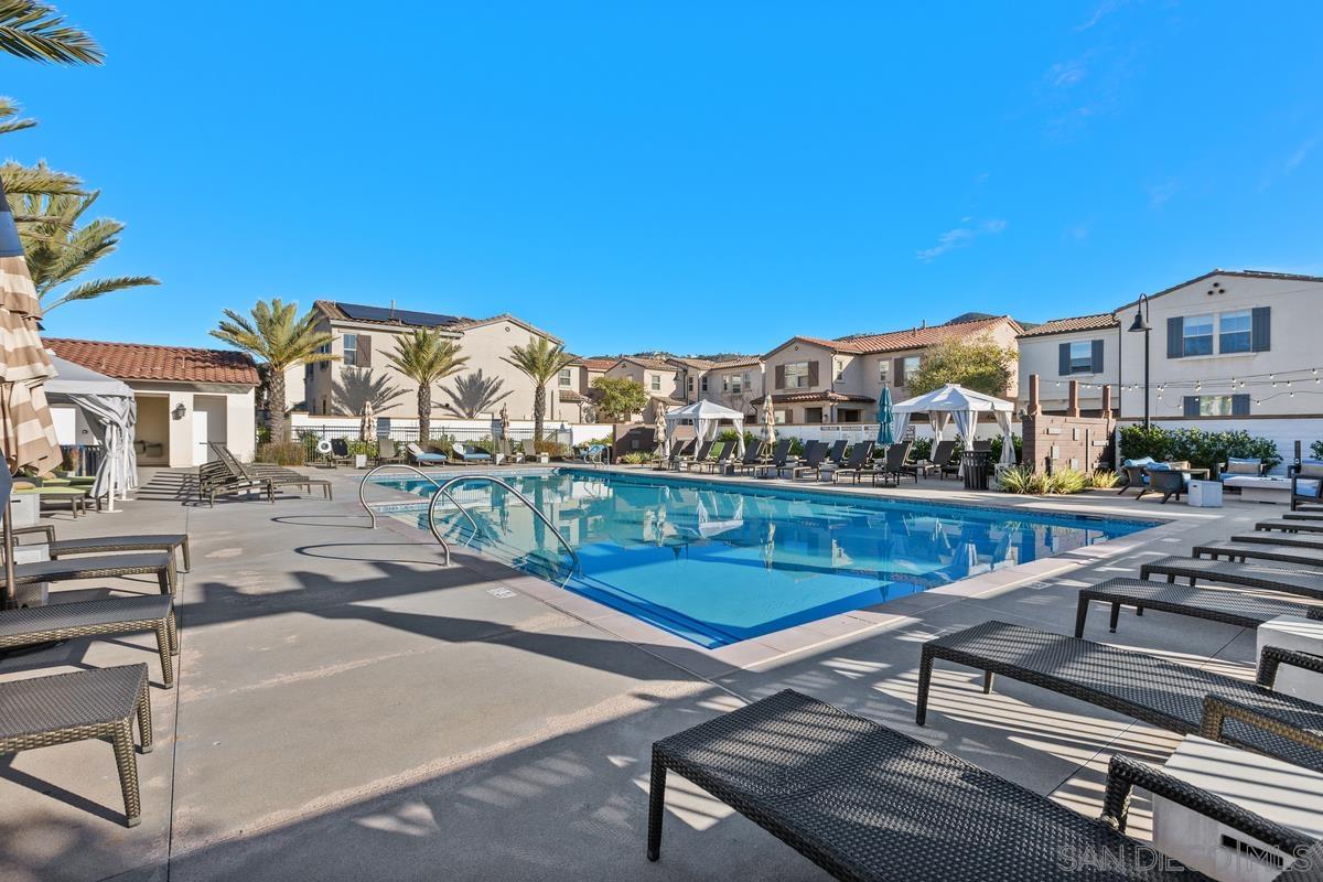 Detail Gallery Image 42 of 55 For 230 Reserve  Court, San Marcos,  CA 92078 - 5 Beds | 3 Baths