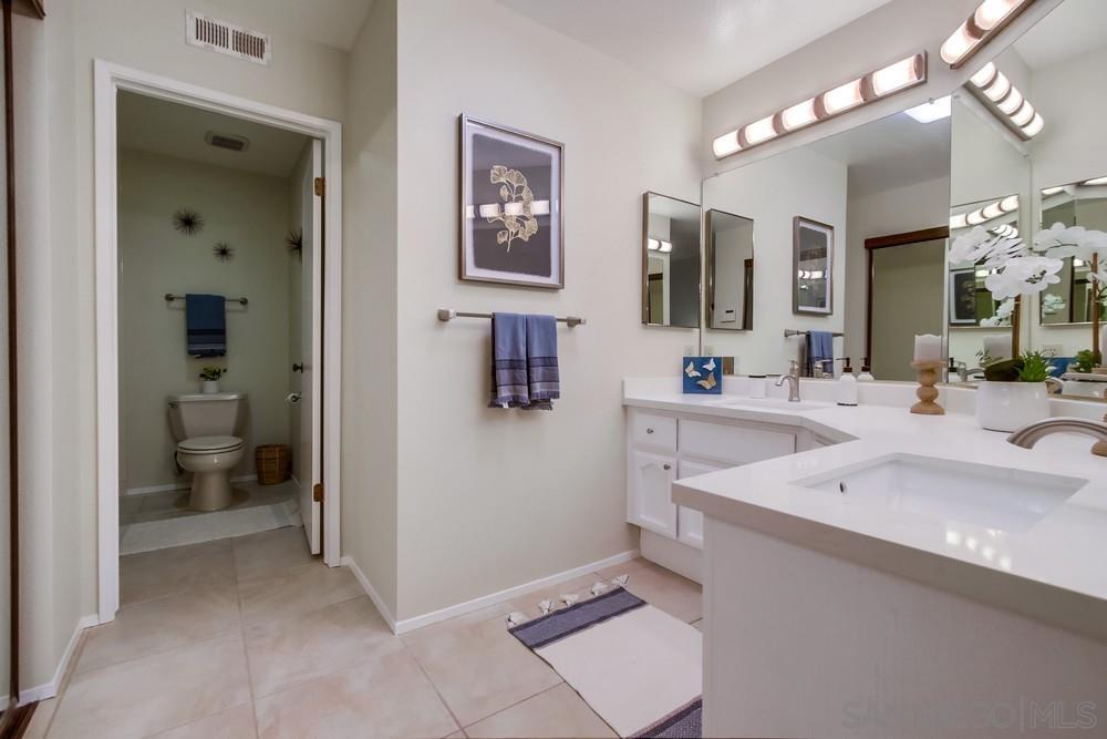 Detail Gallery Image 19 of 63 For 12242  Paseo Lucido  C, San Diego,  CA 92128 - 2 Beds | 2 Baths
