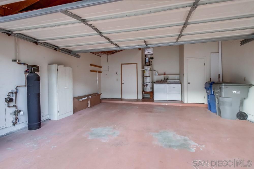 Detail Gallery Image 27 of 63 For 12242  Paseo Lucido  C, San Diego,  CA 92128 - 2 Beds | 2 Baths