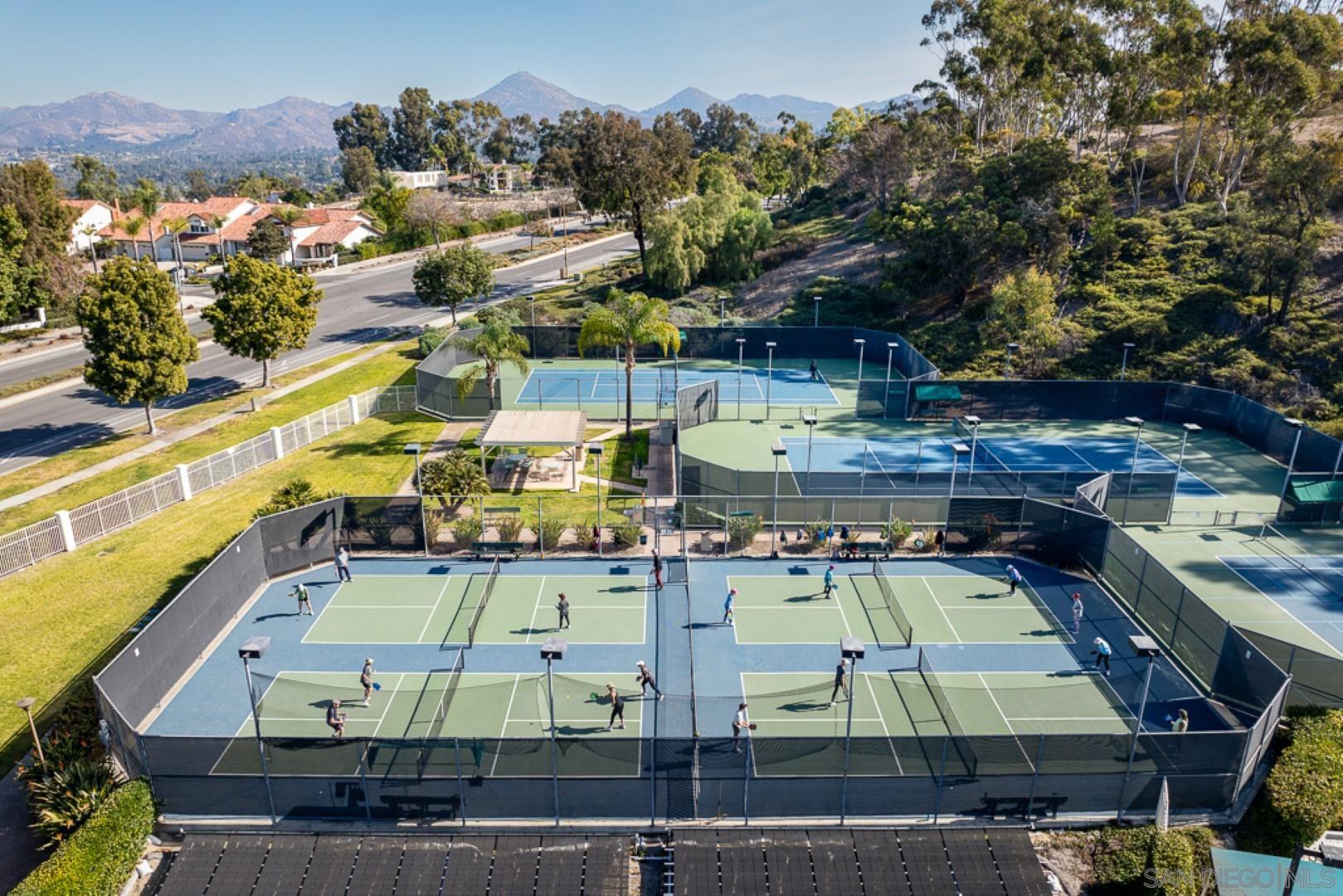 Detail Gallery Image 50 of 63 For 12242  Paseo Lucido  C, San Diego,  CA 92128 - 2 Beds | 2 Baths