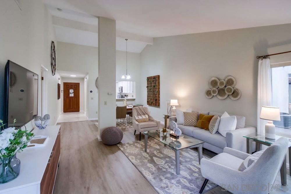 Detail Gallery Image 9 of 63 For 12242  Paseo Lucido  C, San Diego,  CA 92128 - 2 Beds | 2 Baths