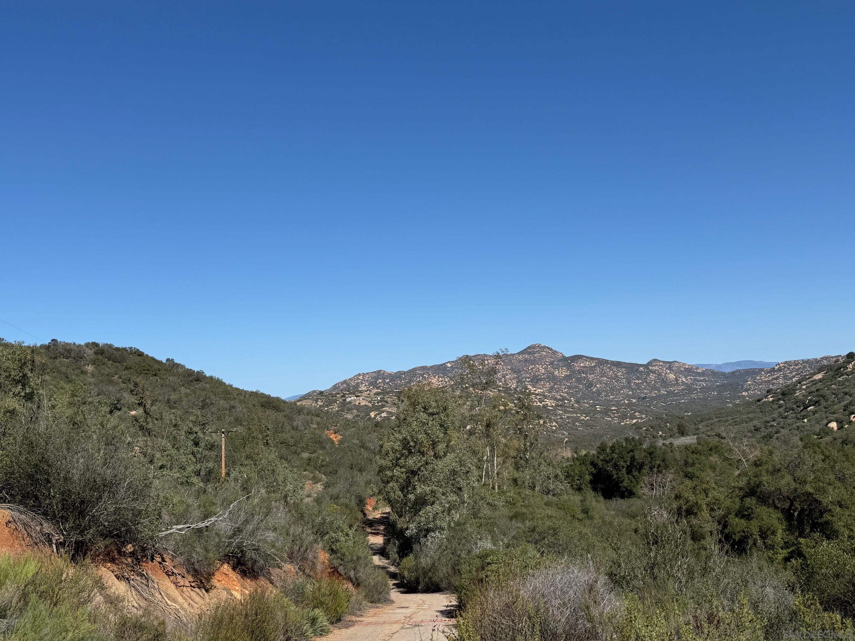 Detail Gallery Image 17 of 19 For , Lakeside,  CA 92040 - – Beds | – Baths