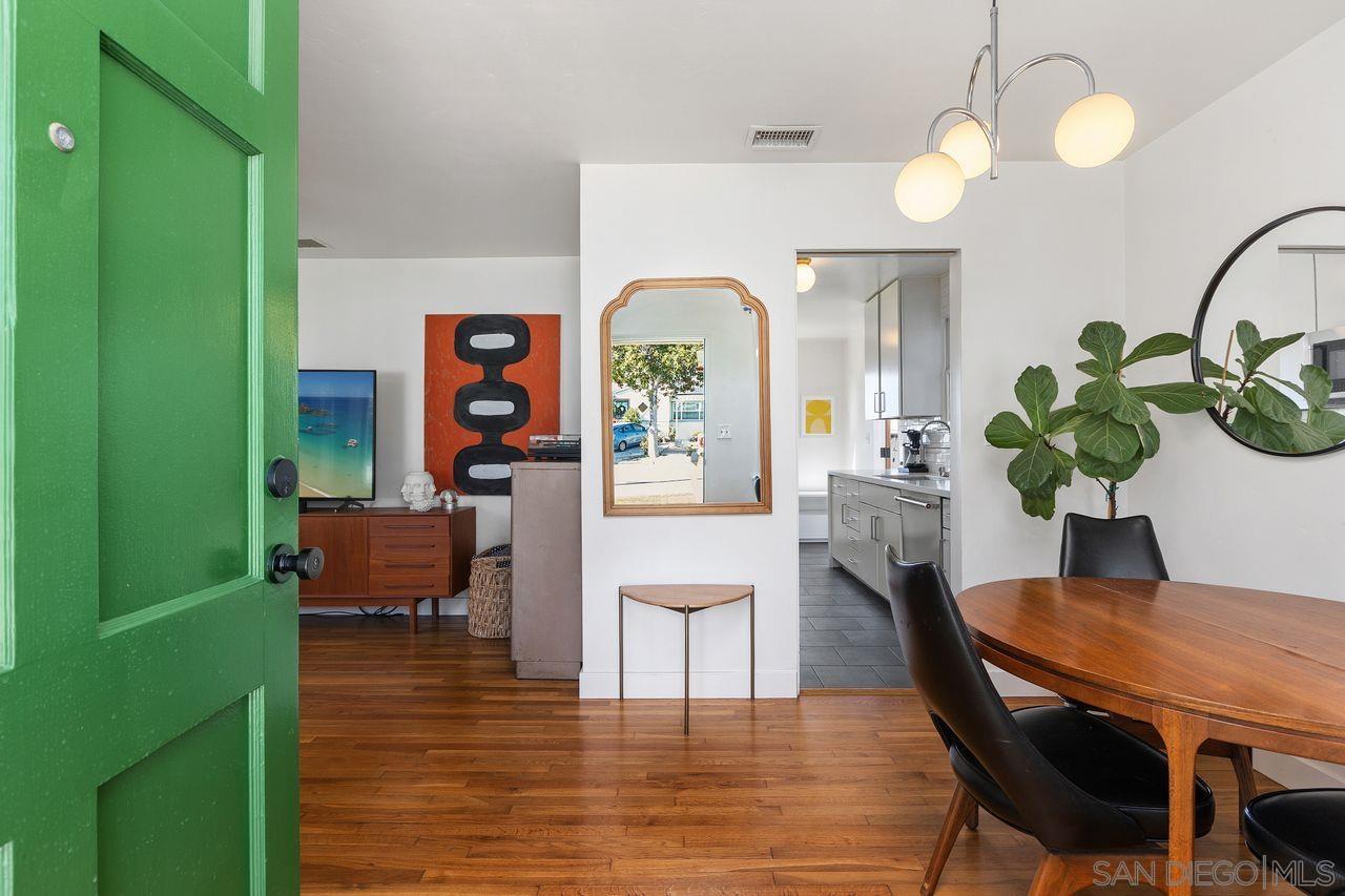 Detail Gallery Image 2 of 48 For 1609  Lopez St., Oceanside,  CA 92054 - 3 Beds | 1 Baths