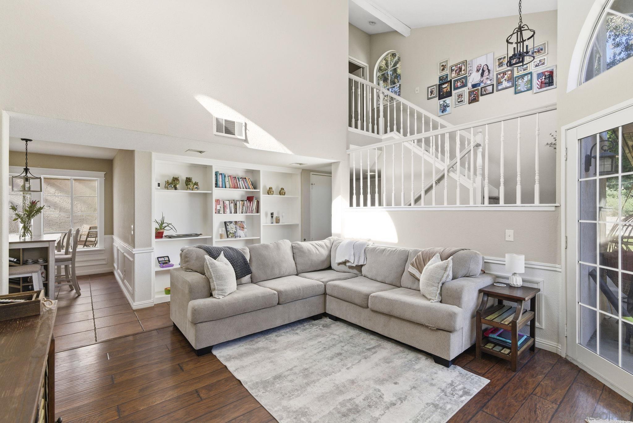 Detail Gallery Image 12 of 40 For 42040  Teatree Ct, Temecula,  CA 92591 - 4 Beds | 2 Baths