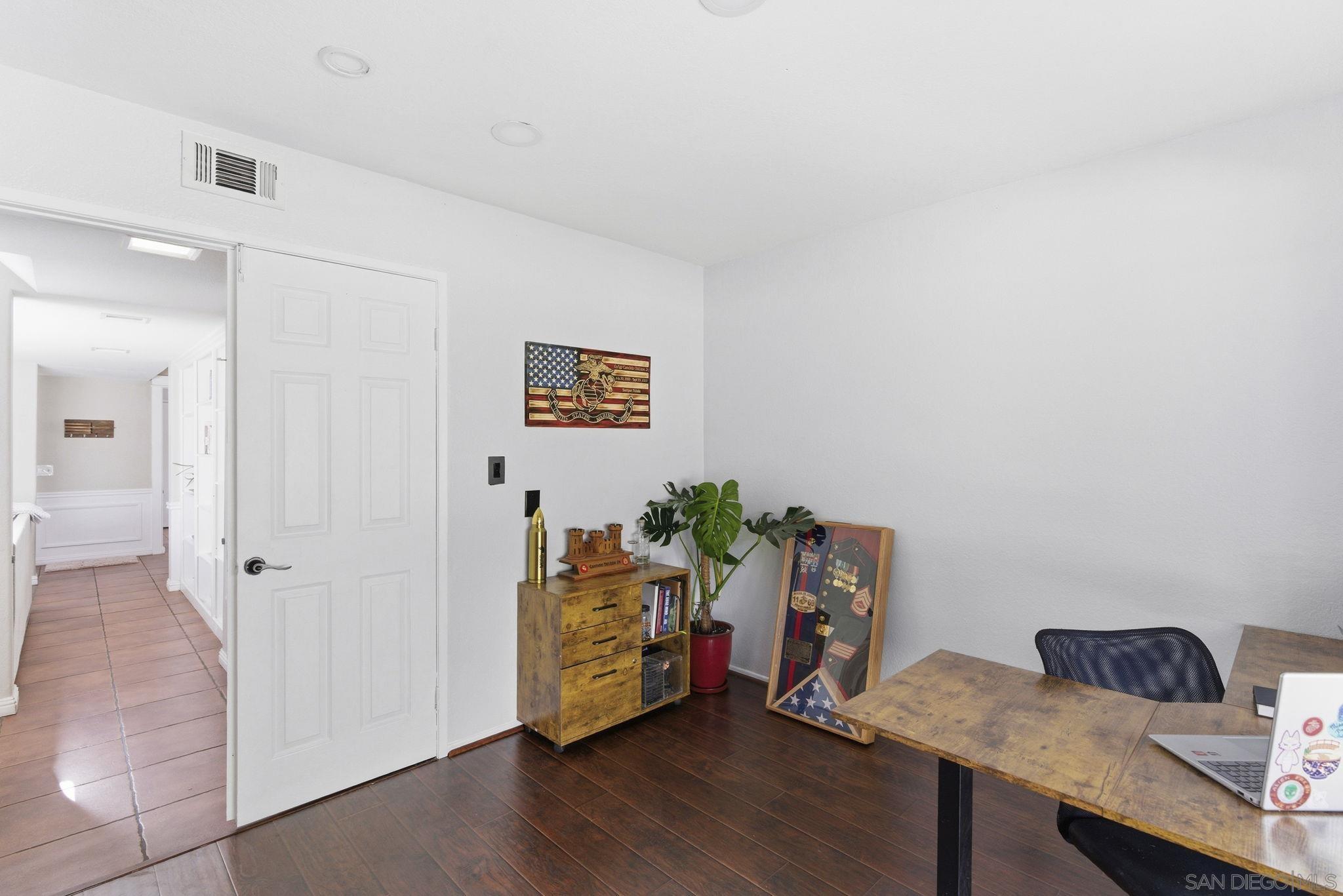 Detail Gallery Image 25 of 40 For 42040  Teatree Ct, Temecula,  CA 92591 - 4 Beds | 2 Baths