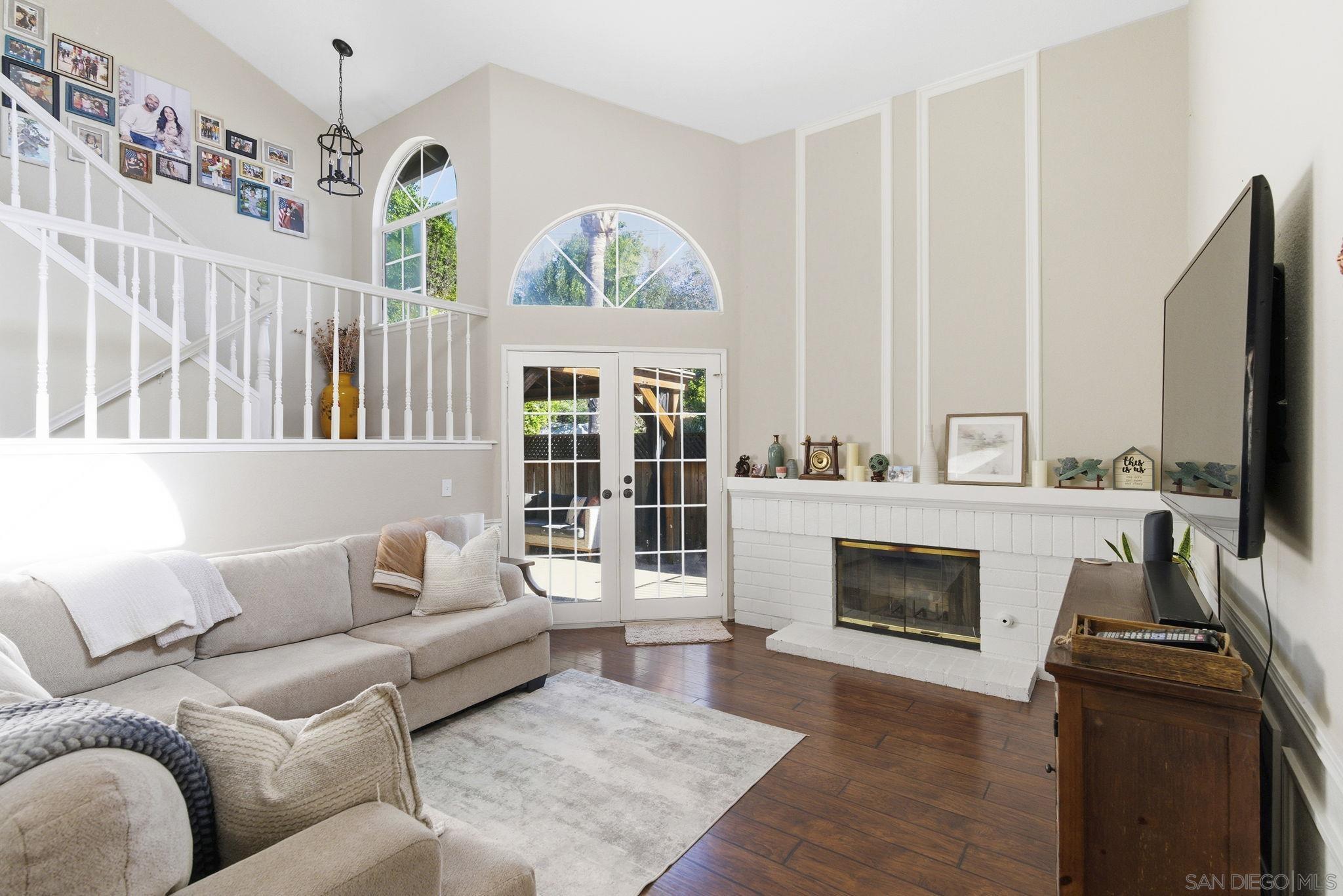 Detail Gallery Image 10 of 40 For 42040  Teatree Ct, Temecula,  CA 92591 - 4 Beds | 2 Baths