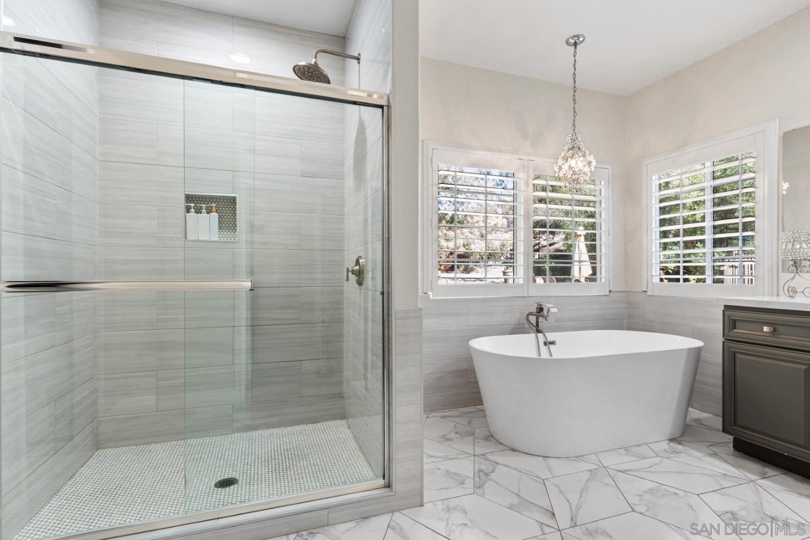 Detail Gallery Image 21 of 54 For 1696  Gil Way, Vista,  CA 92084 - 6 Beds | 6/1 Baths