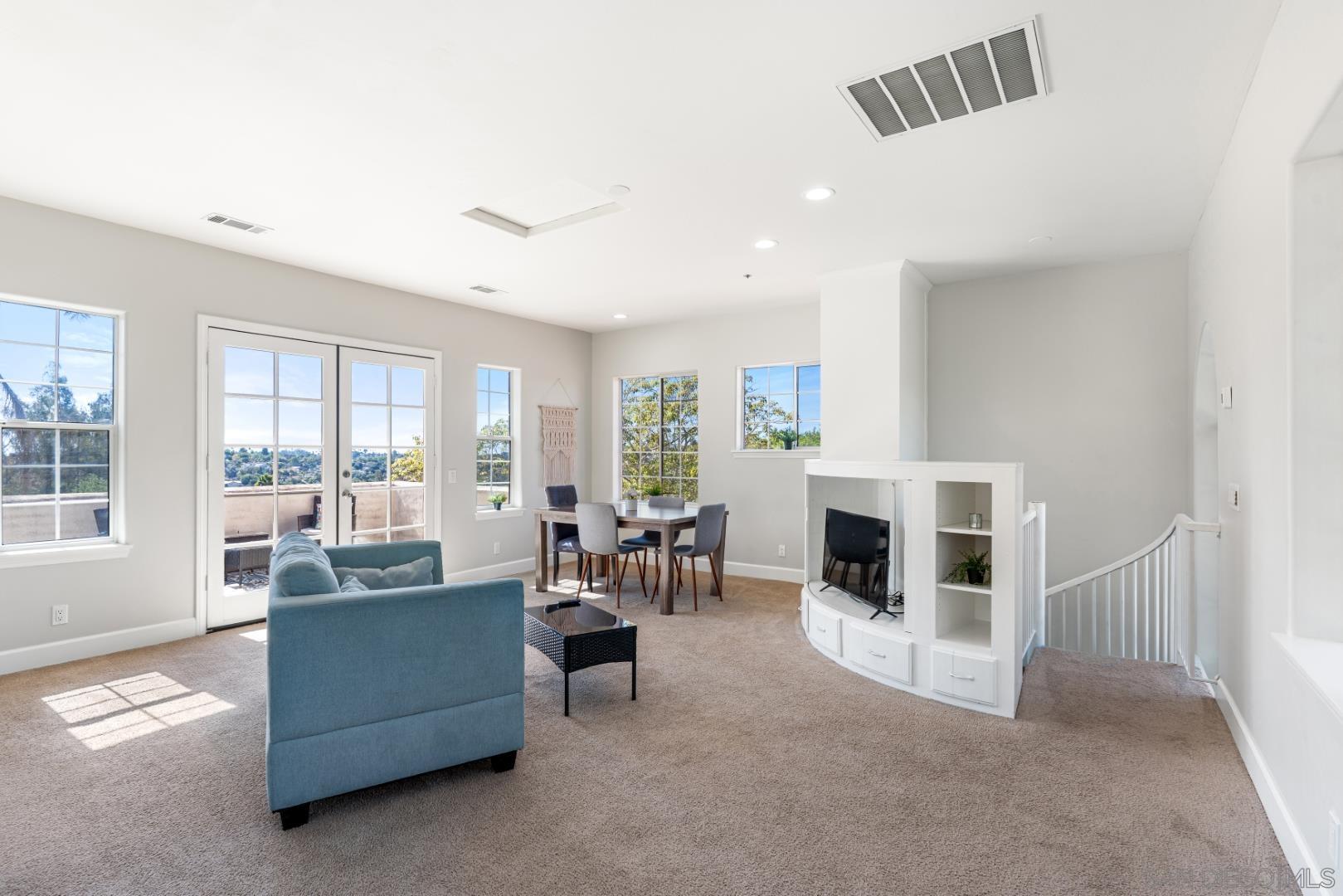 Detail Gallery Image 33 of 54 For 1696  Gil Way, Vista,  CA 92084 - 6 Beds | 6/1 Baths