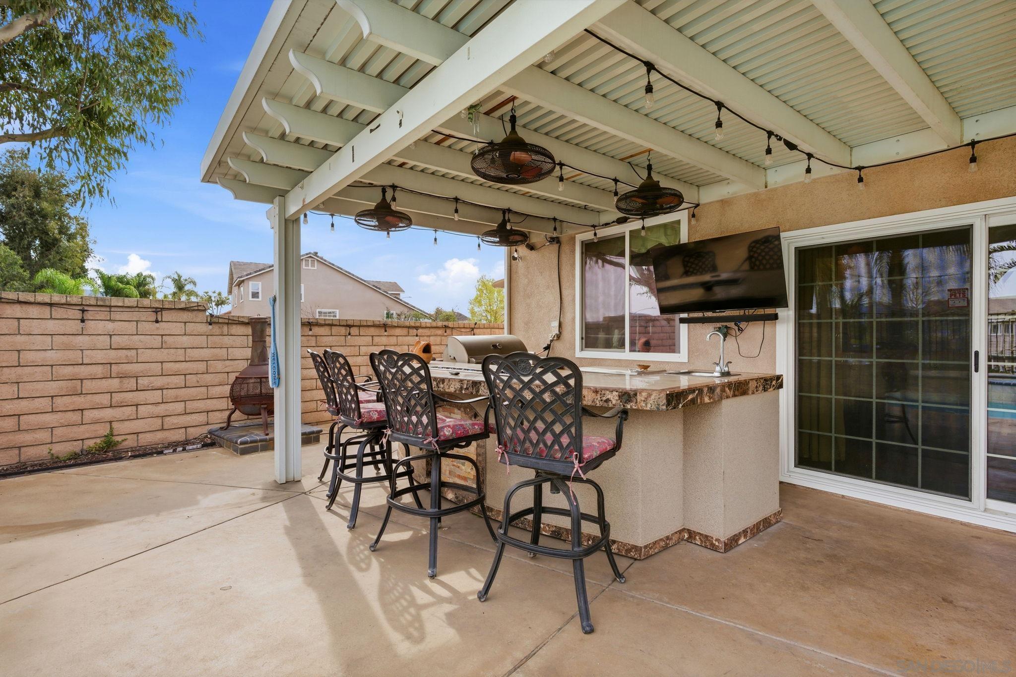 Detail Gallery Image 32 of 34 For 43084  Knightsbridge Way, Temecula,  CA 92592 - 5 Beds | 2/1 Baths