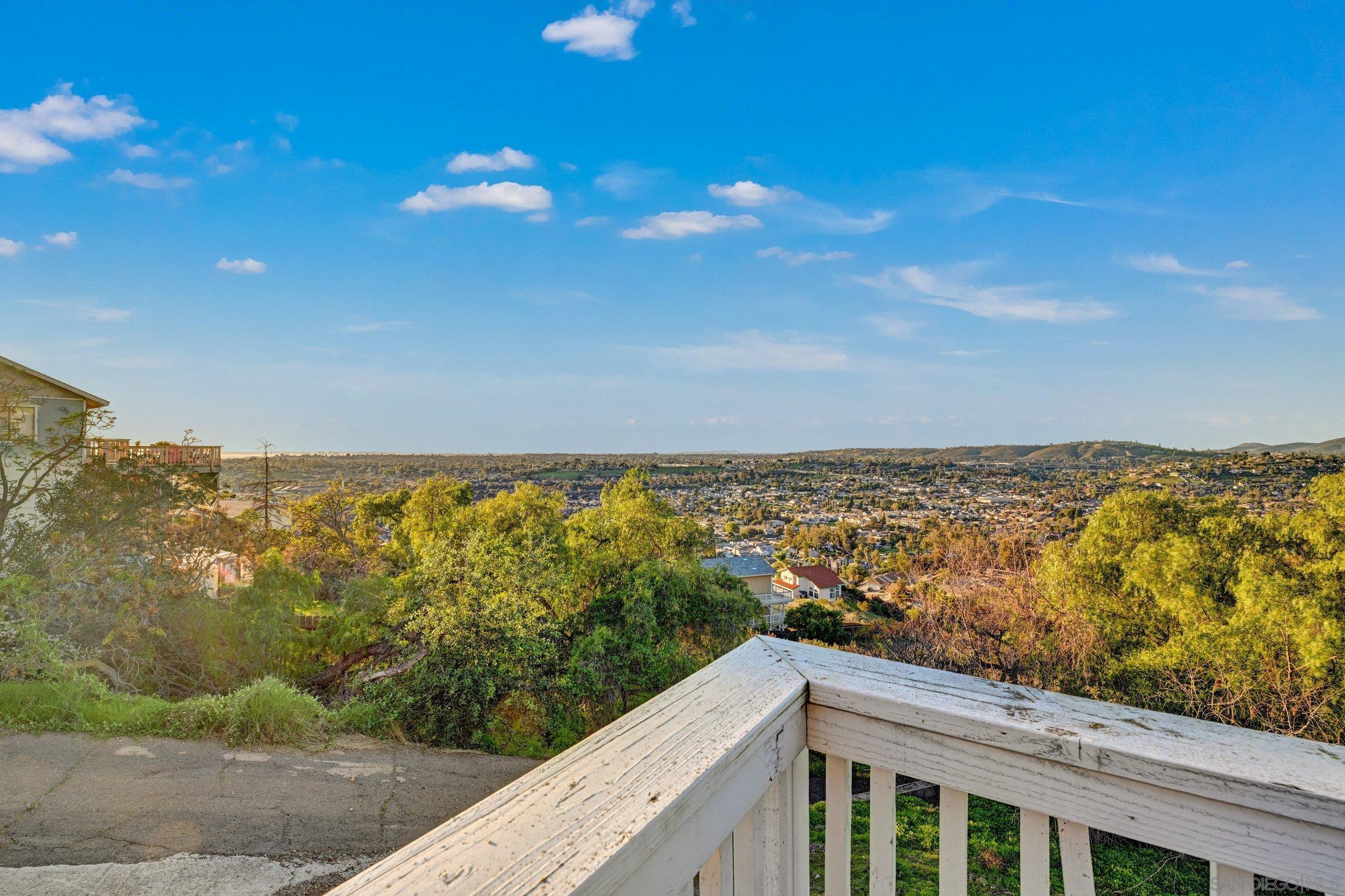 Detail Gallery Image 46 of 51 For 2312  Helix St., Spring Valley,  CA 91977 - 3 Beds | 3 Baths