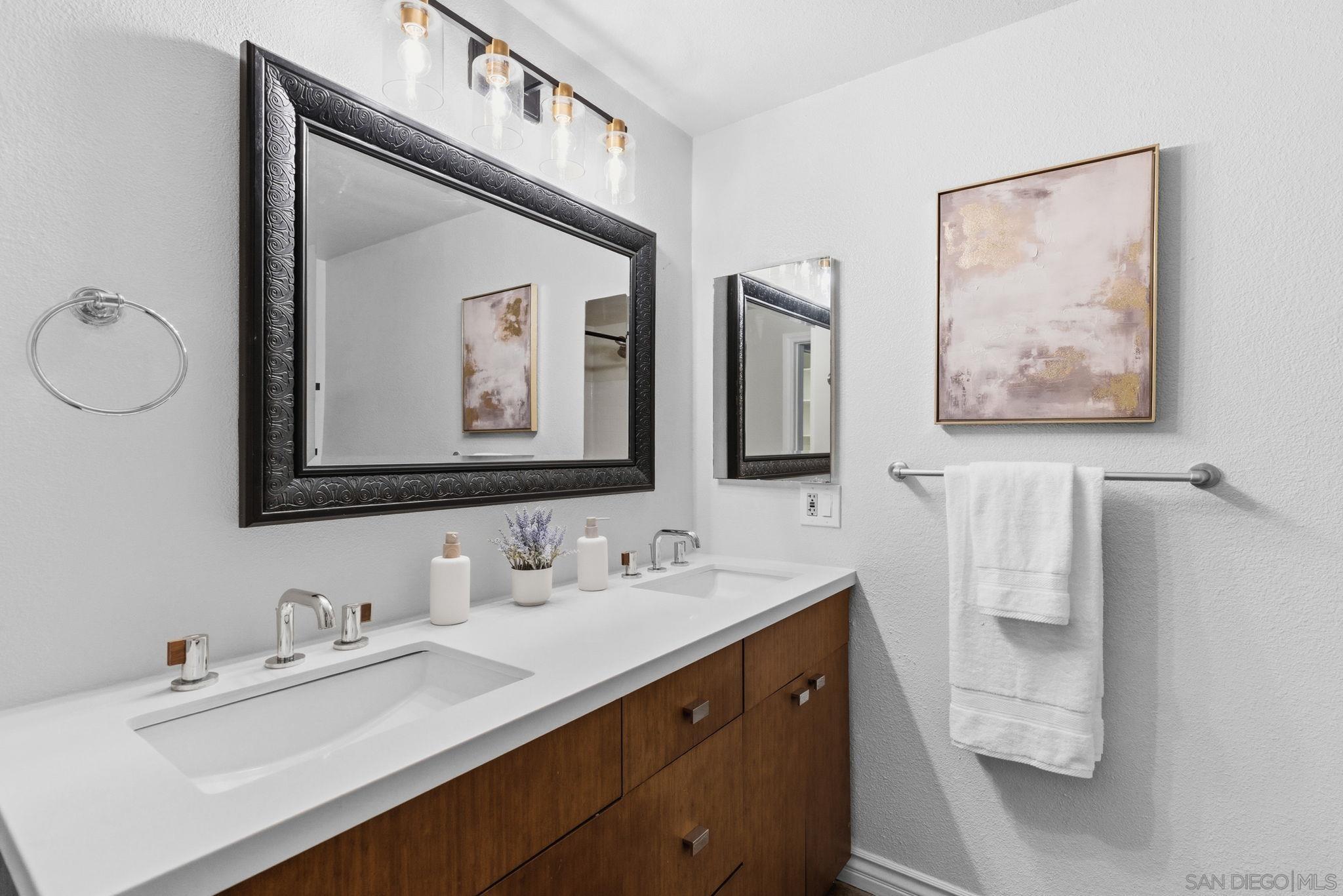 Detail Gallery Image 16 of 40 For 1480  Broadway  #2210,  San Diego,  CA 92101 - 2 Beds | 2 Baths