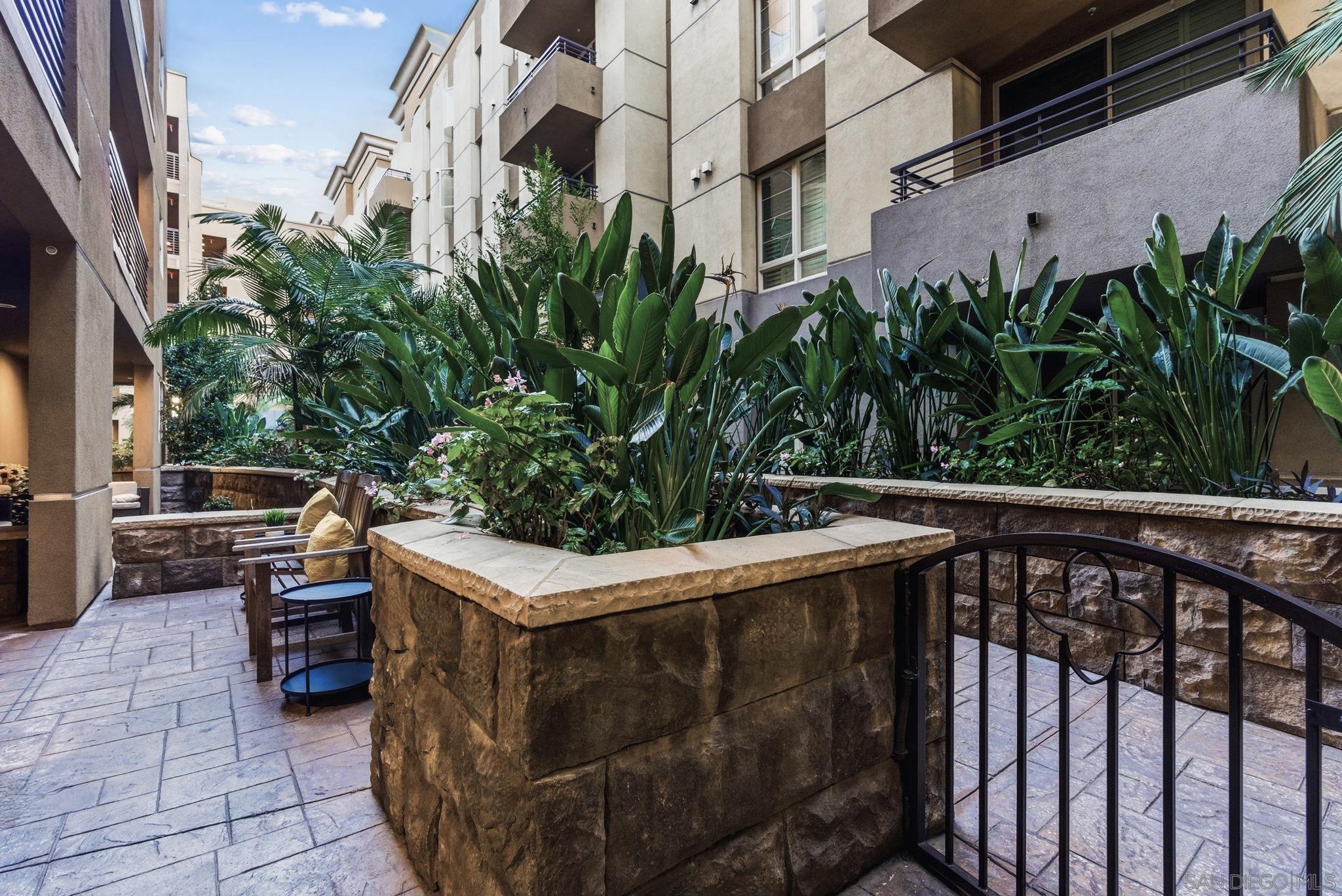 Detail Gallery Image 25 of 40 For 1480  Broadway  #2210,  San Diego,  CA 92101 - 2 Beds | 2 Baths