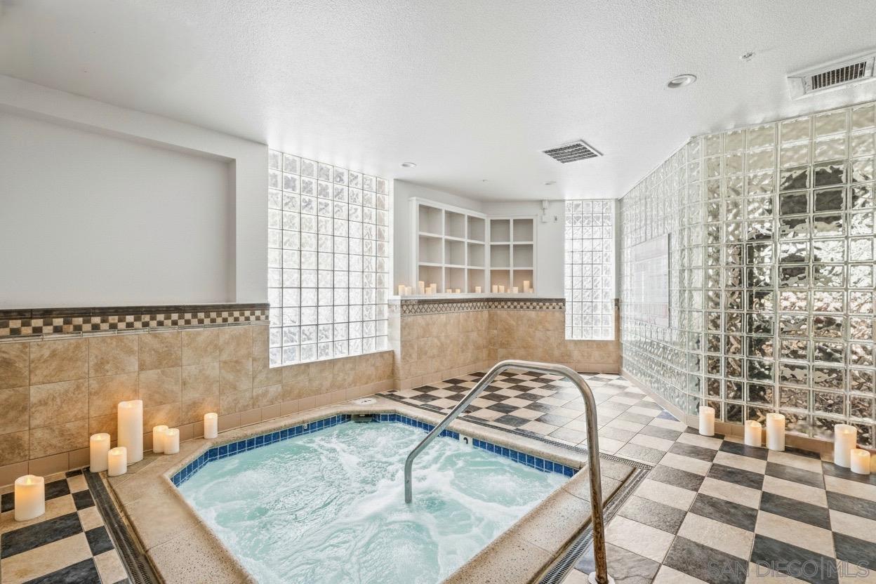 Detail Gallery Image 33 of 40 For 1480  Broadway  #2210,  San Diego,  CA 92101 - 2 Beds | 2 Baths