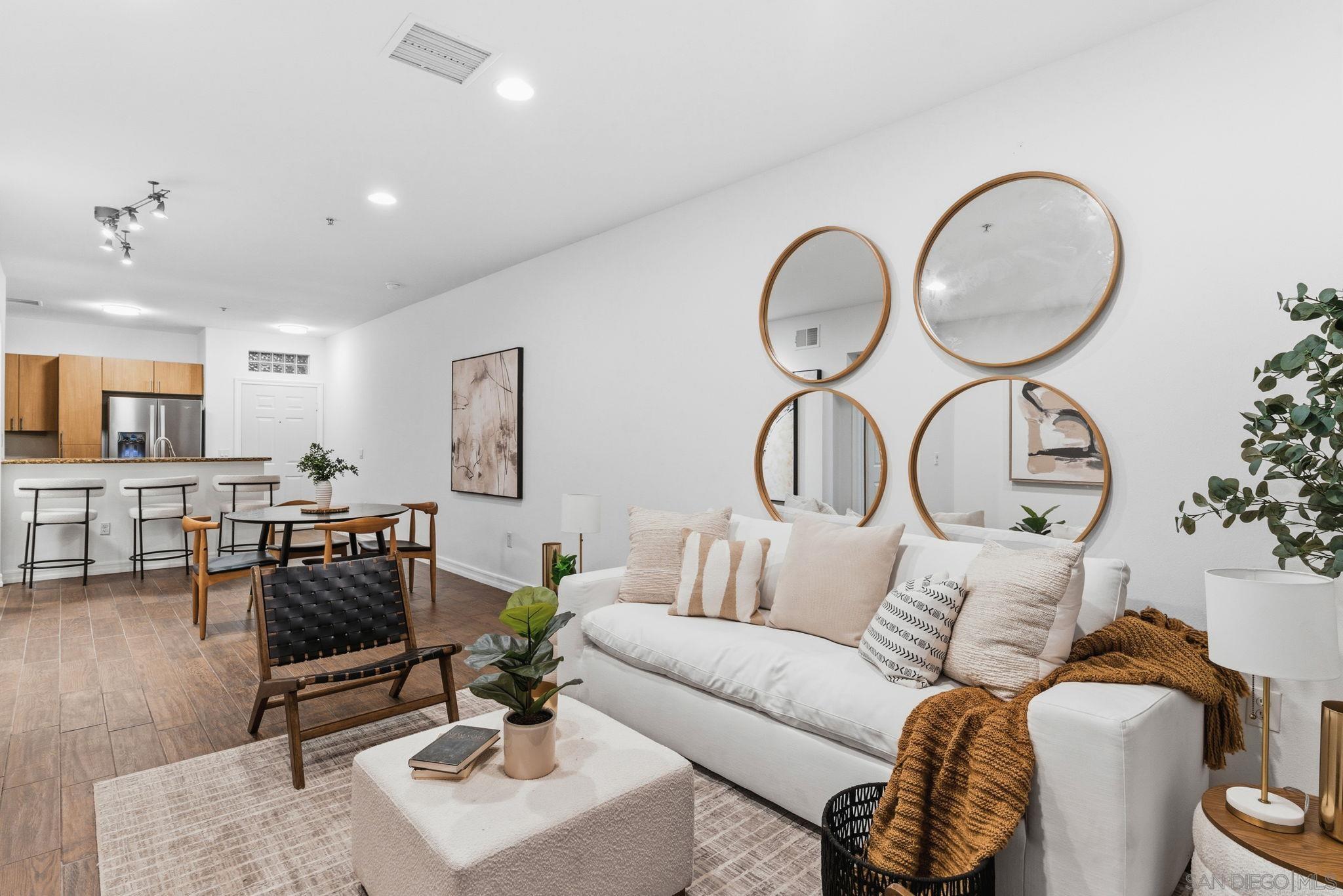 Detail Gallery Image 6 of 40 For 1480  Broadway  #2210,  San Diego,  CA 92101 - 2 Beds | 2 Baths