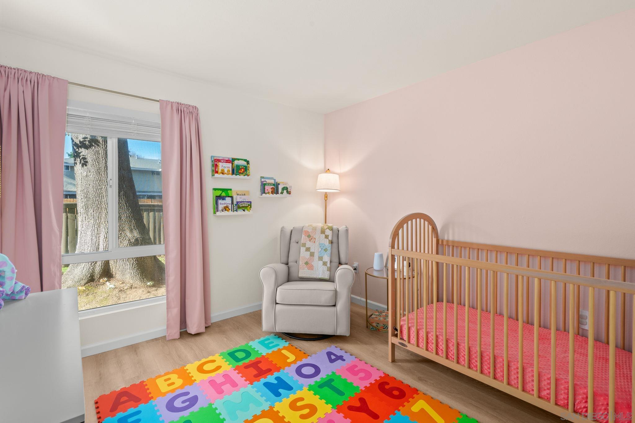 Detail Gallery Image 20 of 31 For 2528  White Oak Pl  #3,  Escondido,  CA 92027 - 2 Beds | 1 Baths