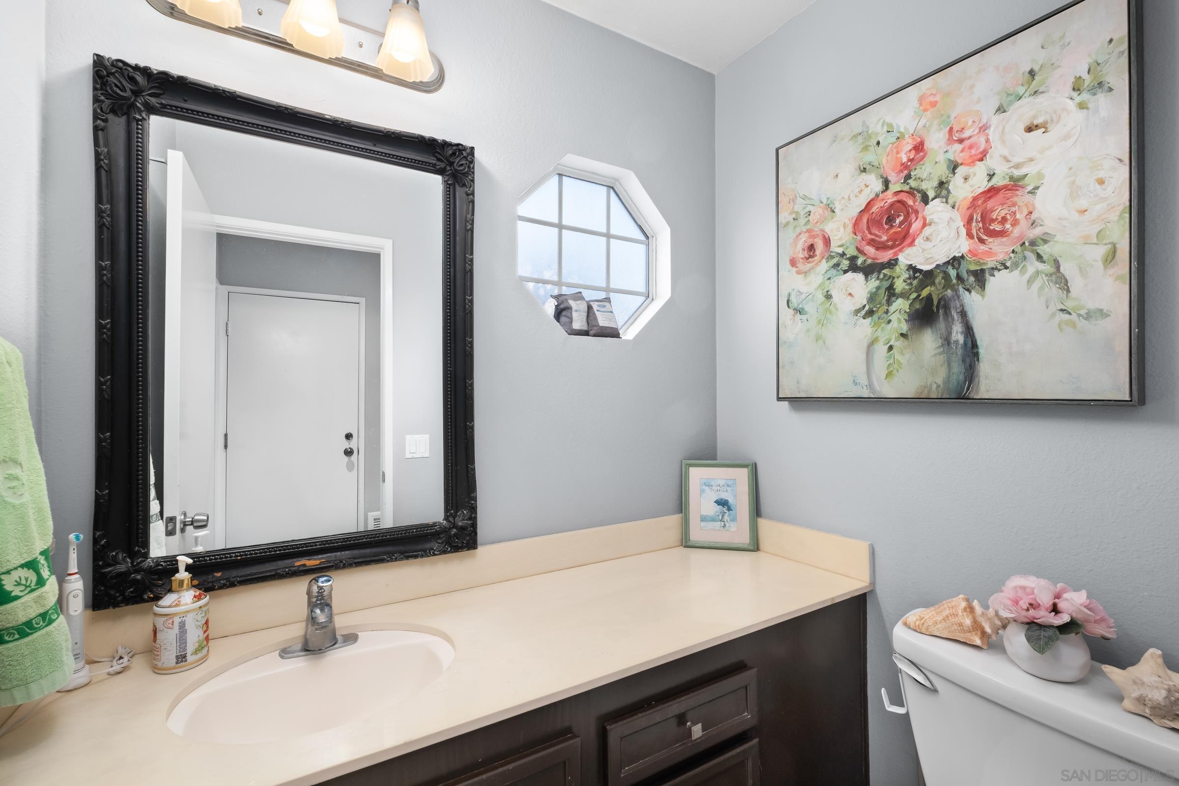 Detail Gallery Image 14 of 36 For 8004  Mission Vista, San Diego,  CA 92120 - 3 Beds | 2/1 Baths