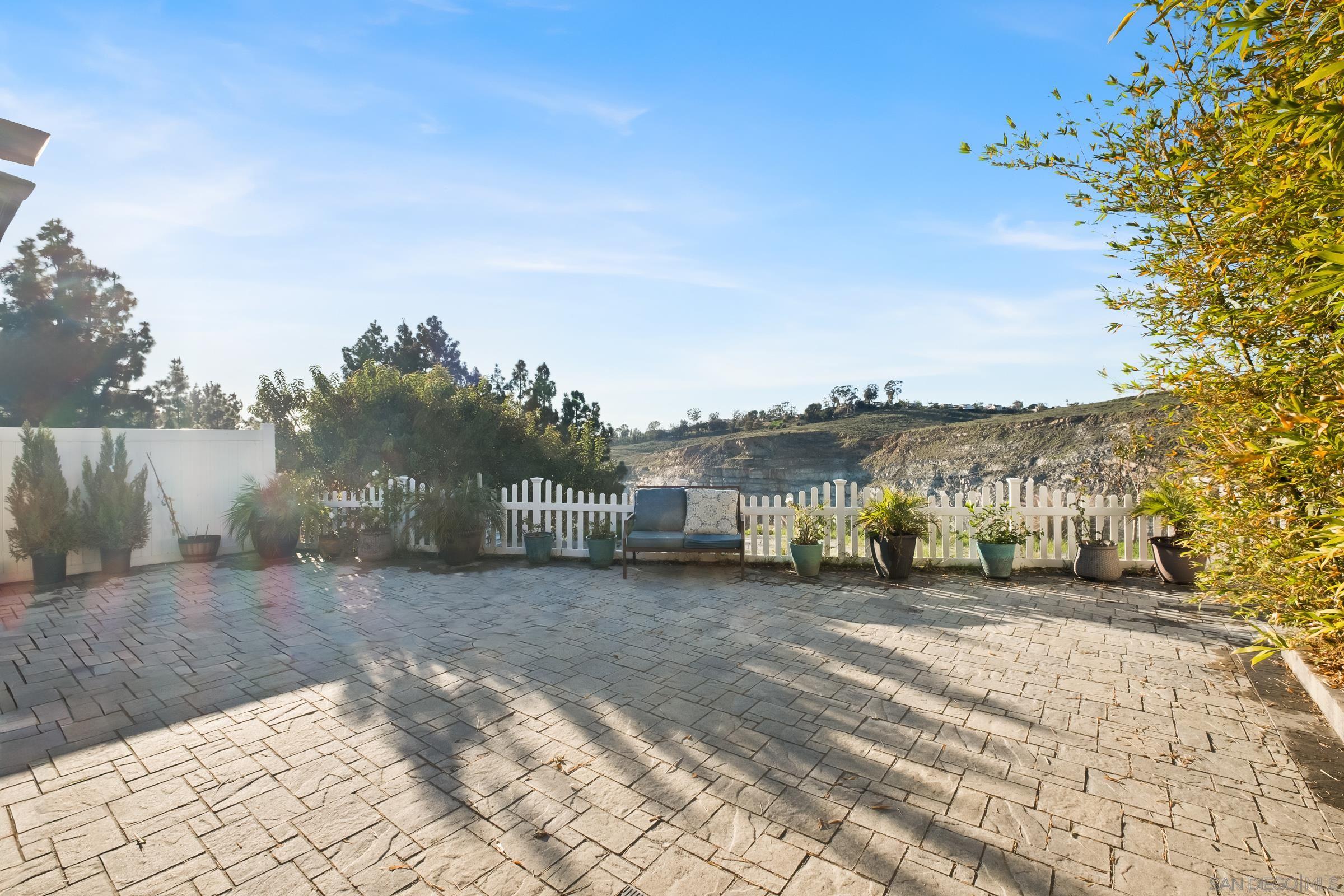 Detail Gallery Image 35 of 36 For 8004  Mission Vista, San Diego,  CA 92120 - 3 Beds | 2/1 Baths