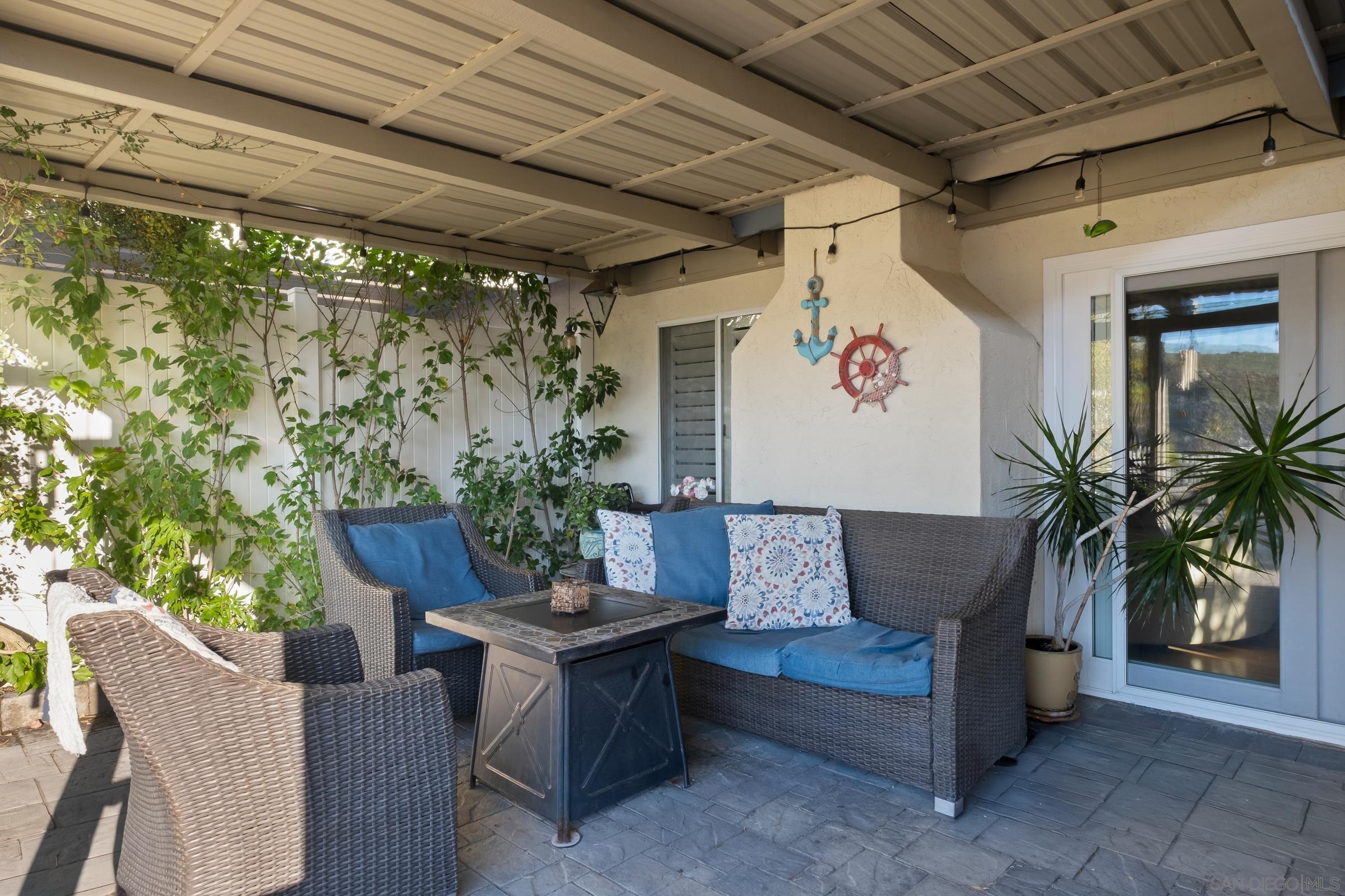 Detail Gallery Image 5 of 36 For 8004  Mission Vista, San Diego,  CA 92120 - 3 Beds | 2/1 Baths