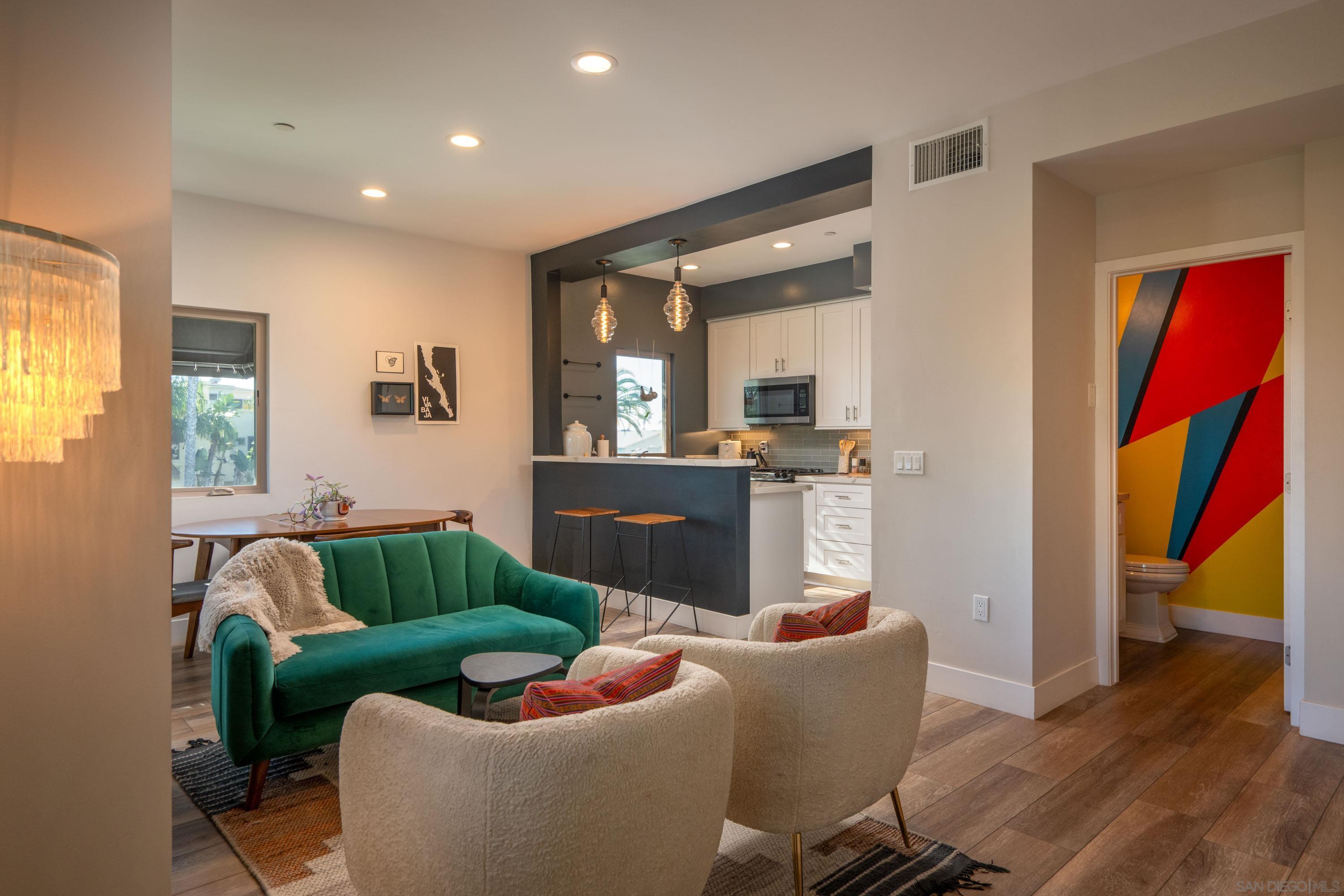 Front Image Thumbnail for SD260001601