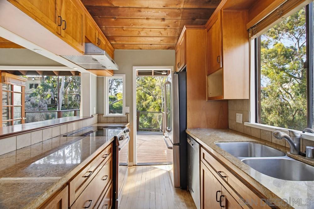 Detail Gallery Image 9 of 75 For 4170  Ingalls, San Diego,  CA 92103 - 3 Beds | 3 Baths